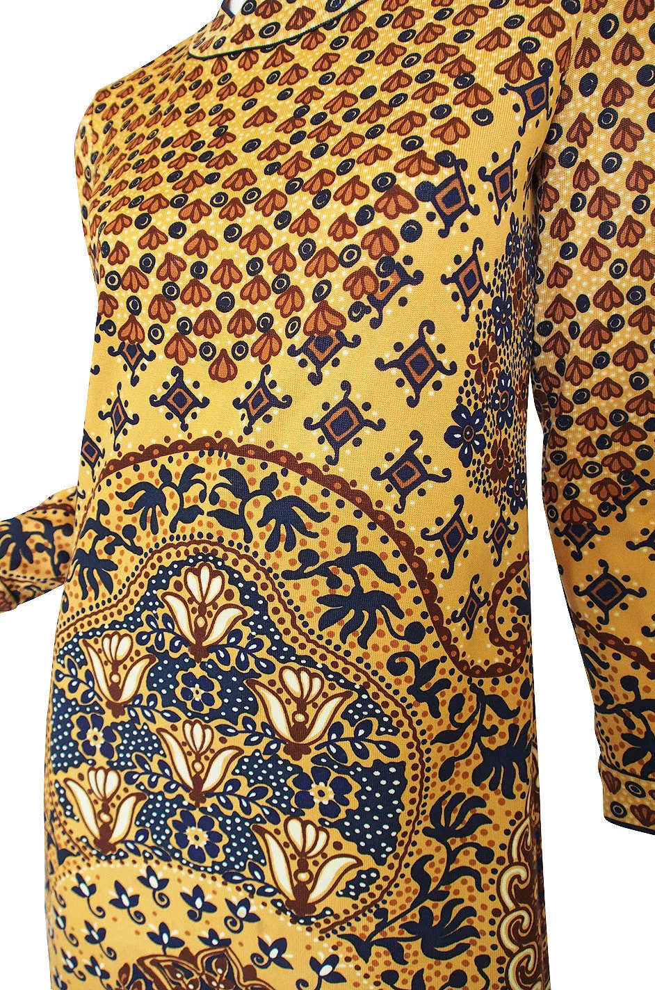 1960s Printed Jersey Goldworm Dress