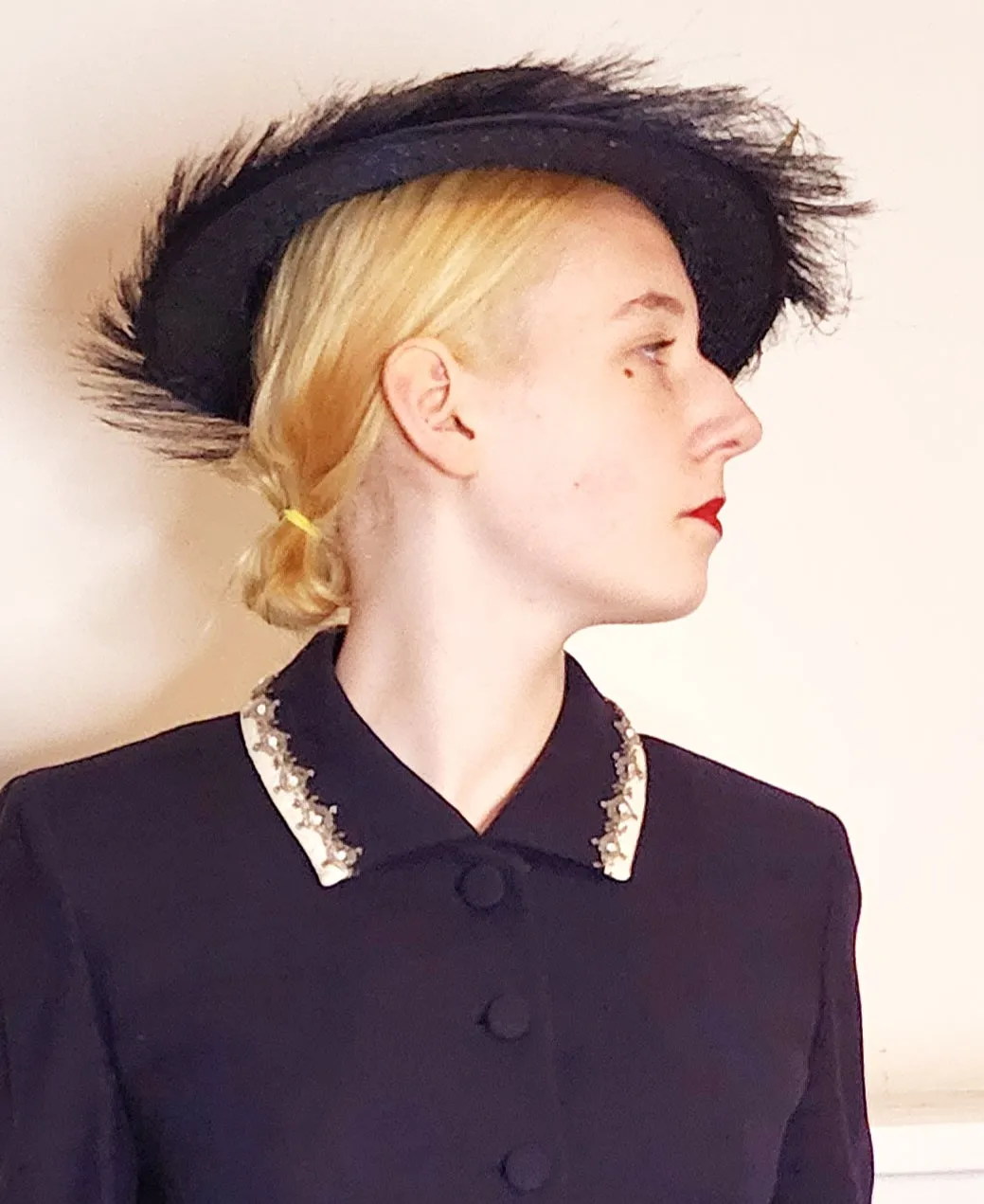 40s or 50s Navy Blue Wool Blazer w/Beaded Embroidery Bramson