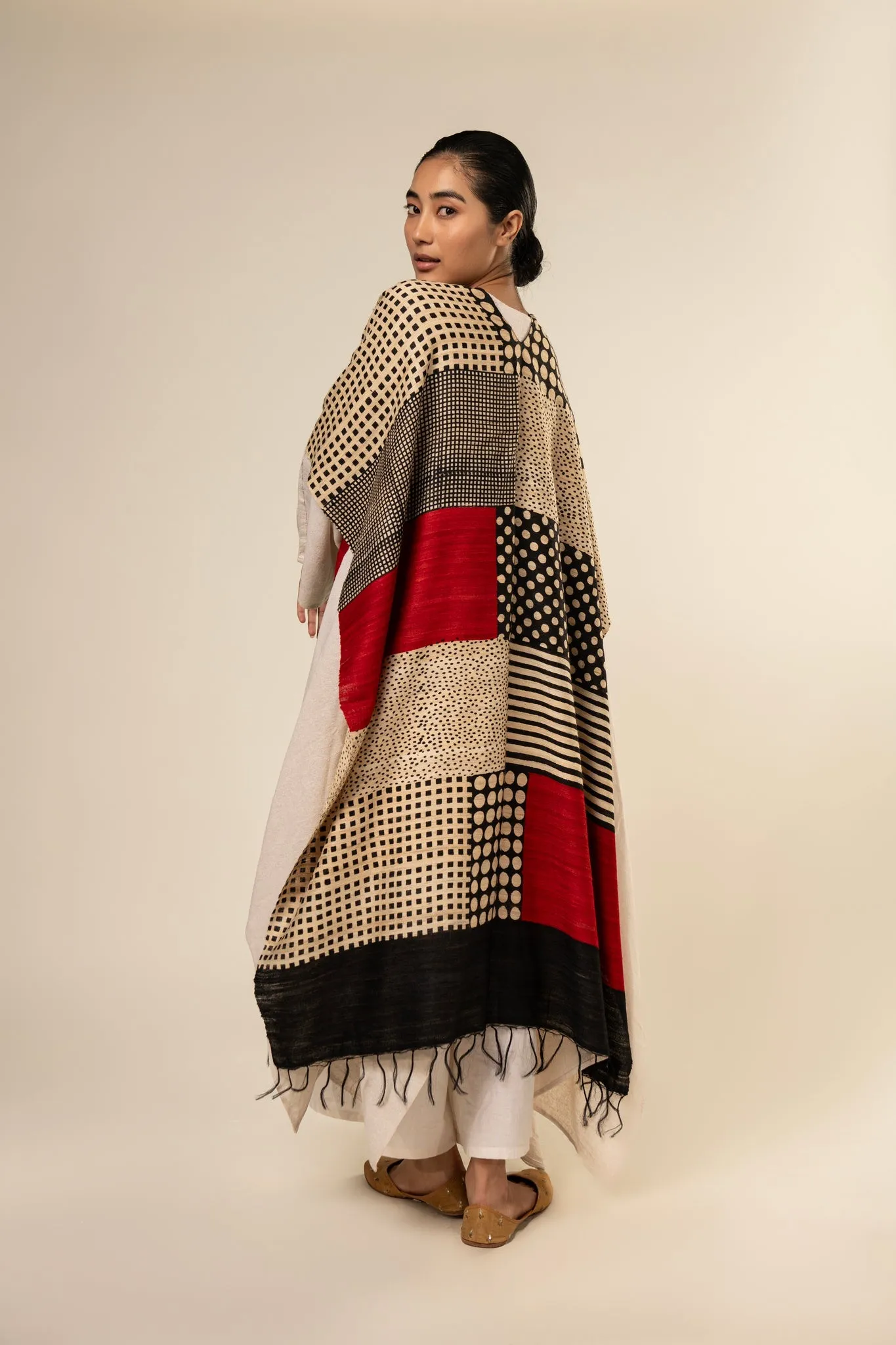 Amalgamation Tussar Peace Silk 3 in 1 Cape