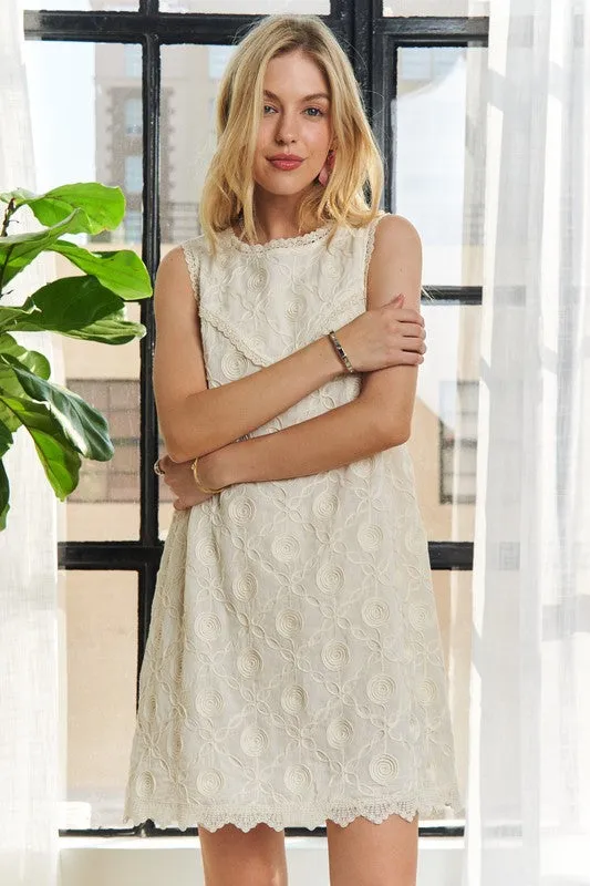 Applique Round Neck Sleeveless Beige Shift Dress