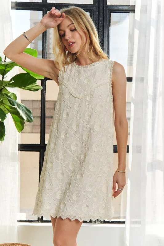 Applique Round Neck Sleeveless Beige Shift Dress