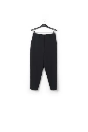 Black tapered pants