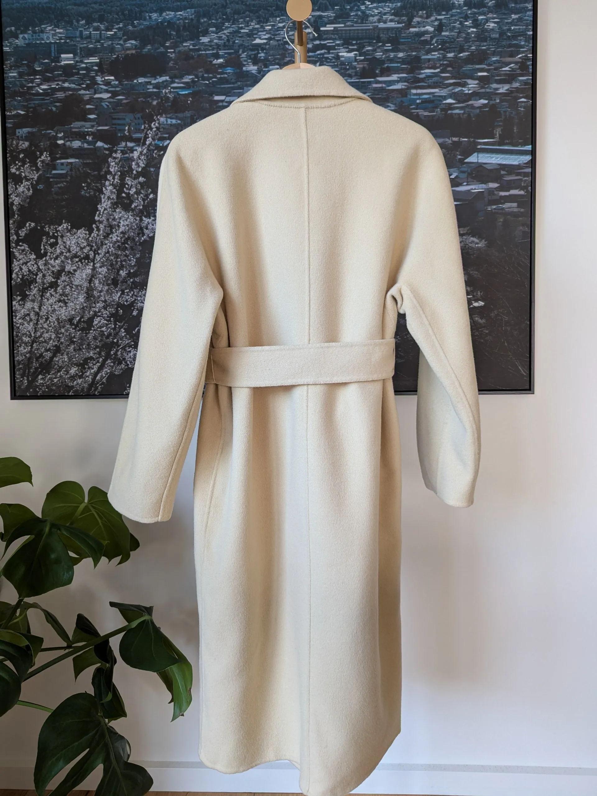 Brand New 100% Australian Wool Coat Size 12-16 FREE SHIPPING High Quality Wool 062