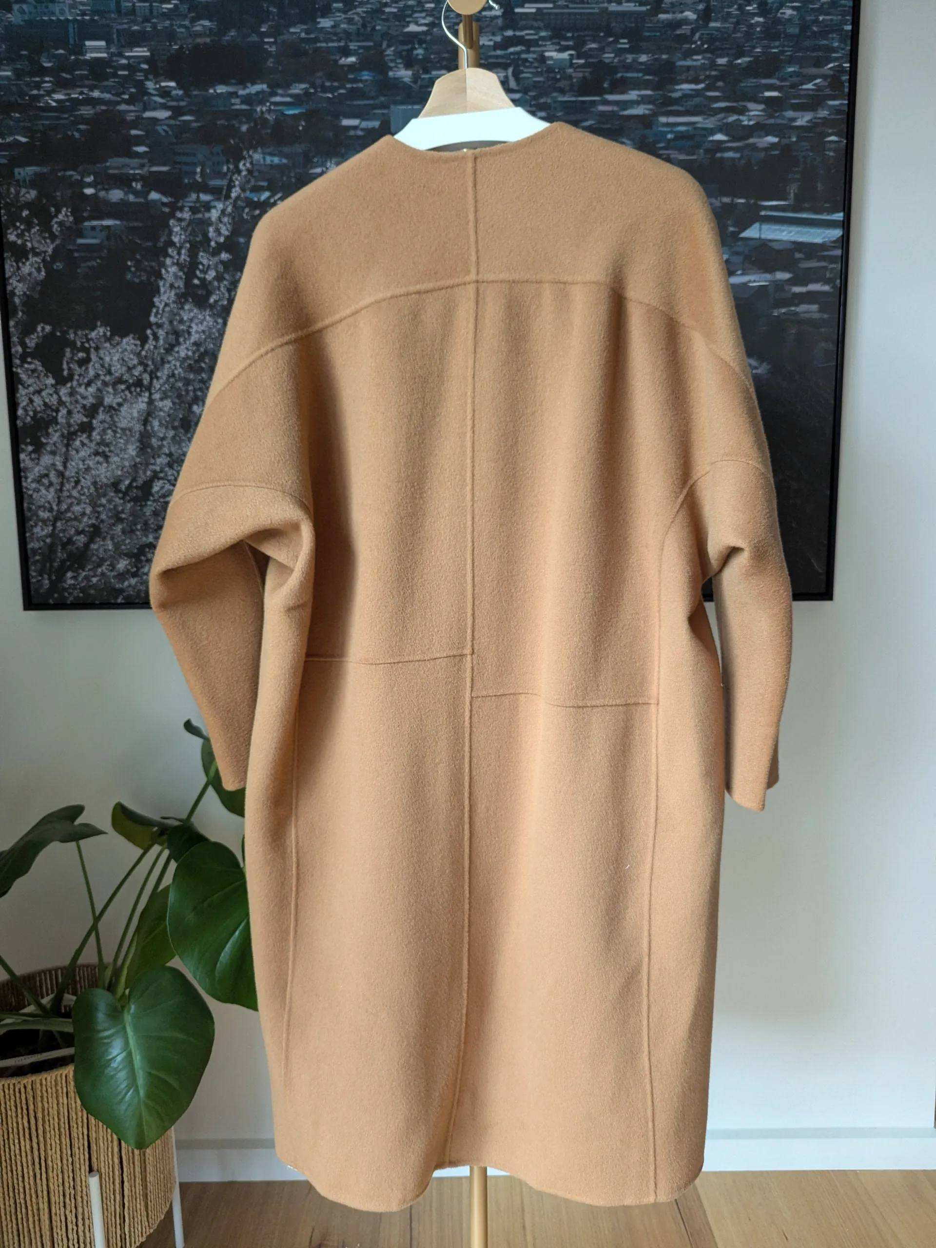 Brand New 100% Wool Coat 989 Size 10-12 FREE SHIPPING