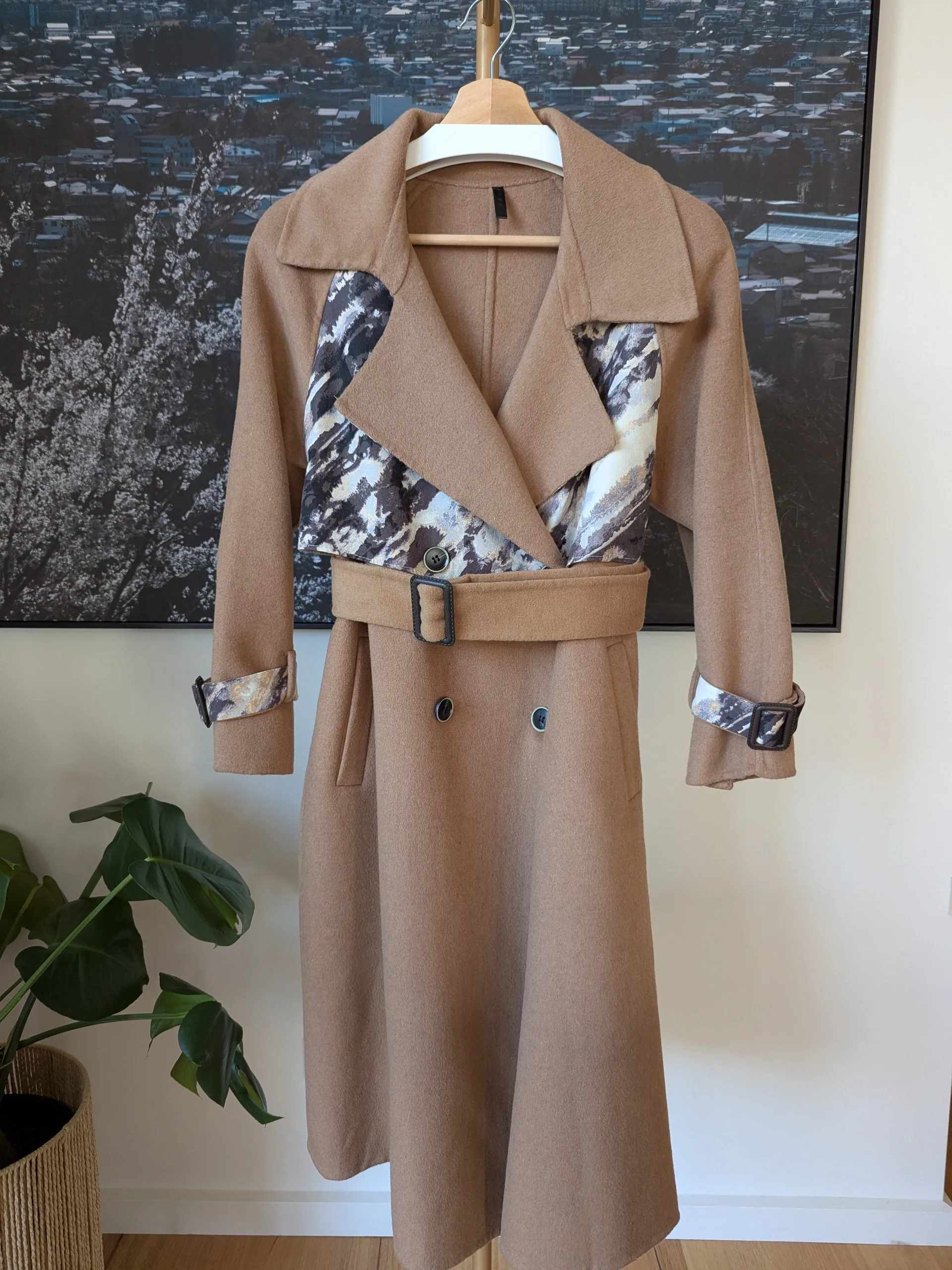 Brand New 100% Wool Coat Size 6-8 FREE SHIPPING High Quality Wool 138