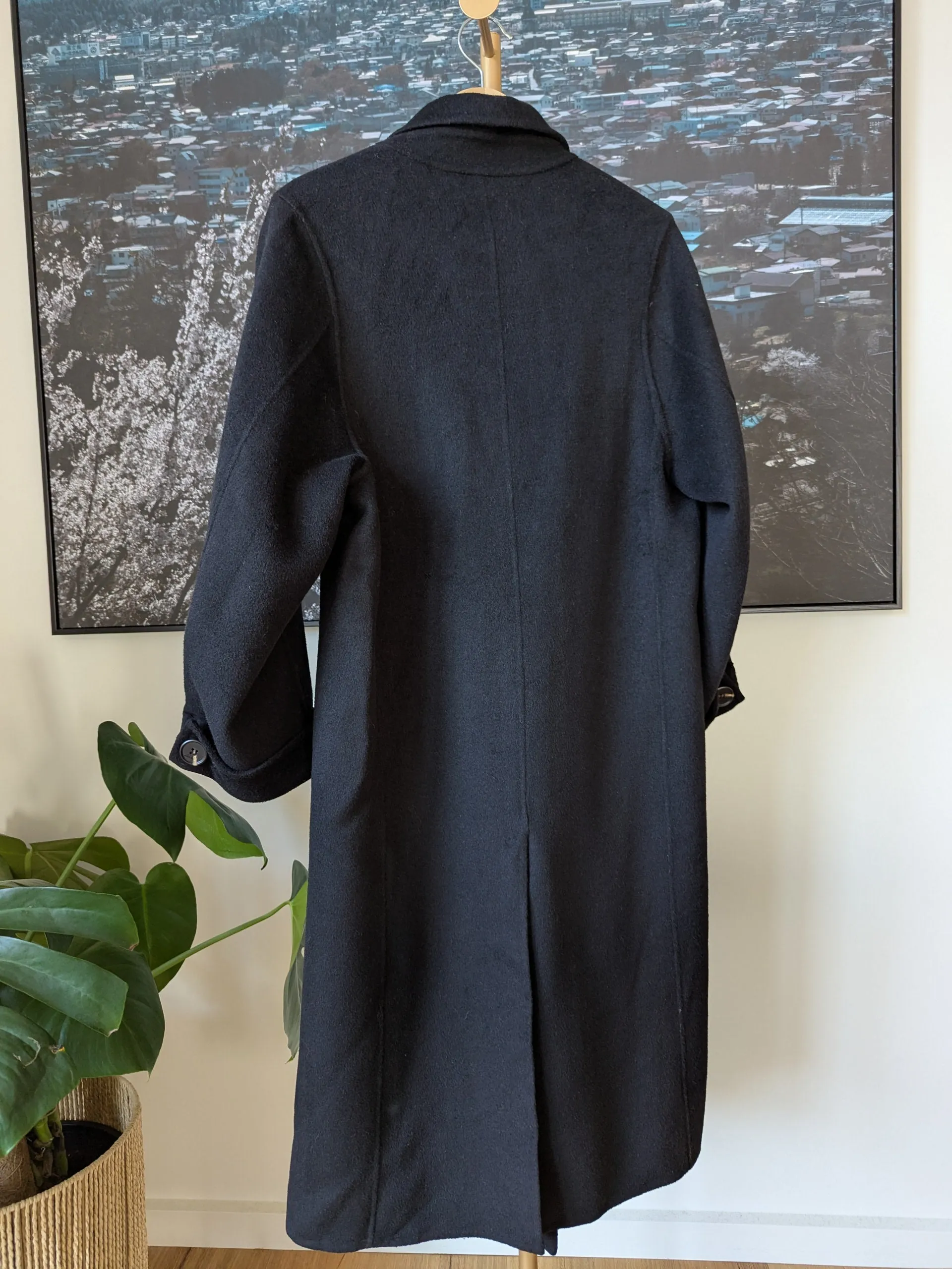 Brand New 100% Wool Coat Size 8-10 FREE SHIPPING High Quality Wool 086