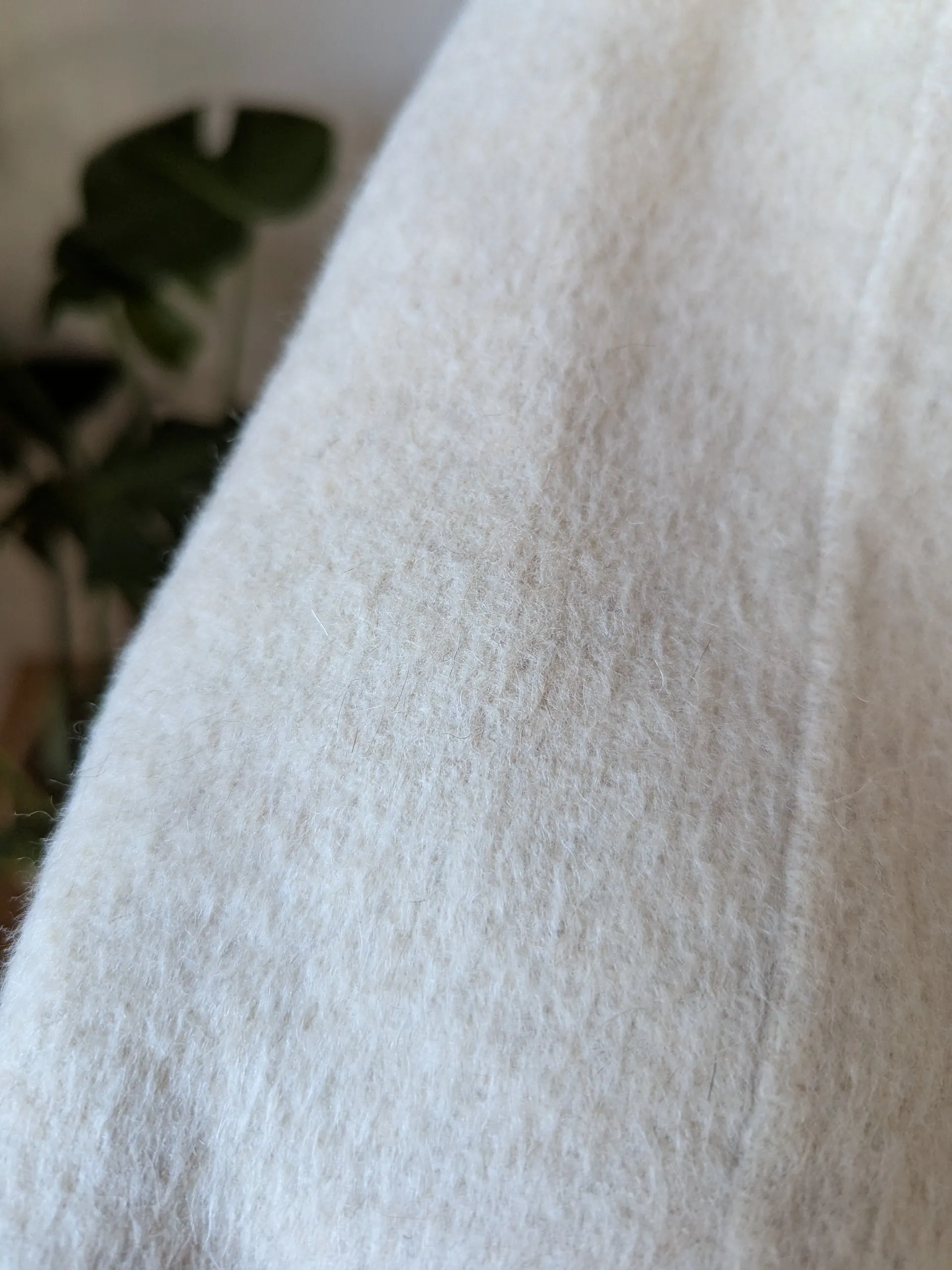Brand New 95% Australian Wool Coat Size 14-18 FREE SHIPPING High Quality Wool 043