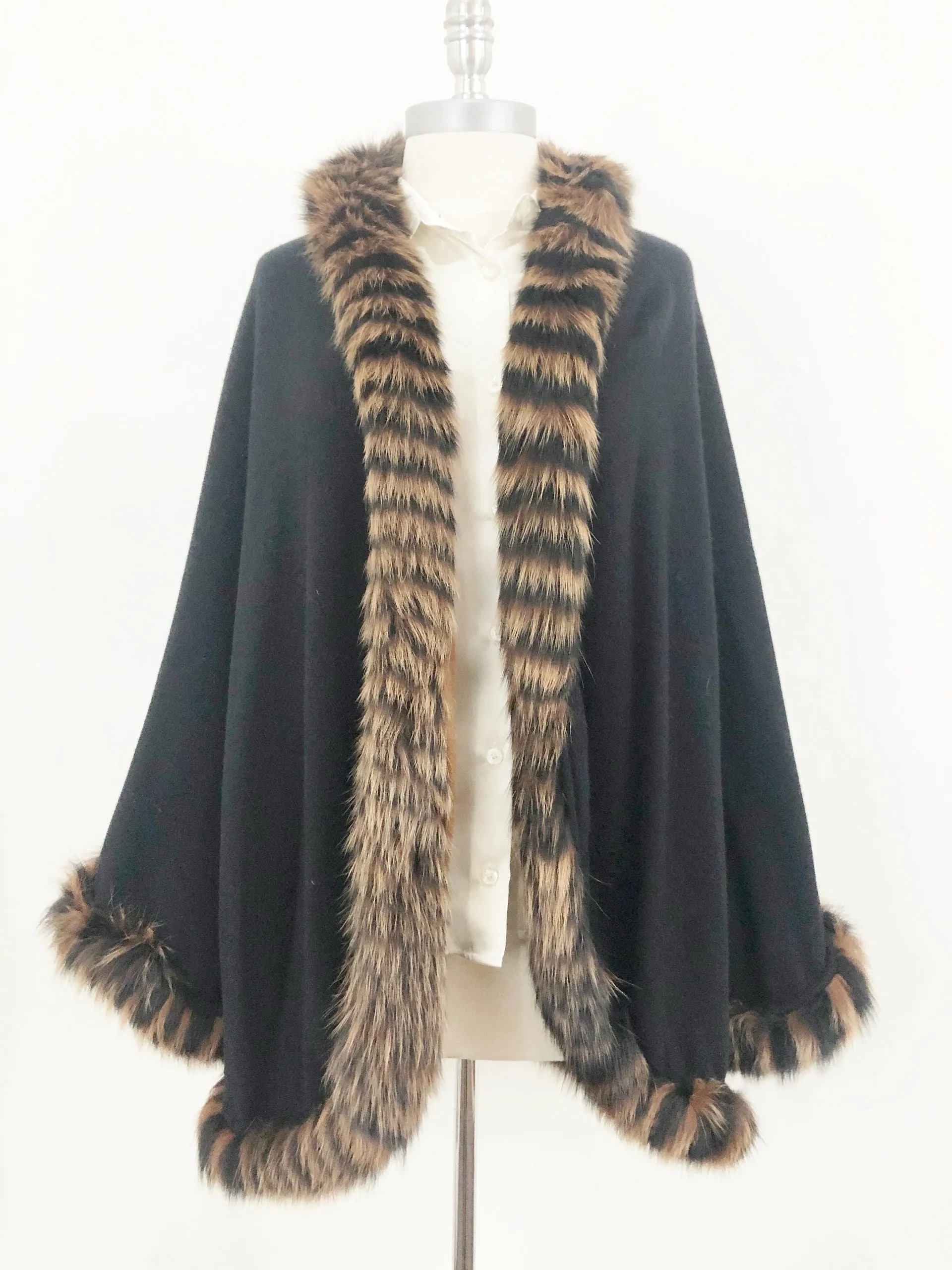 Buonuomo Reversible Cashmere Cape With Fur Trim