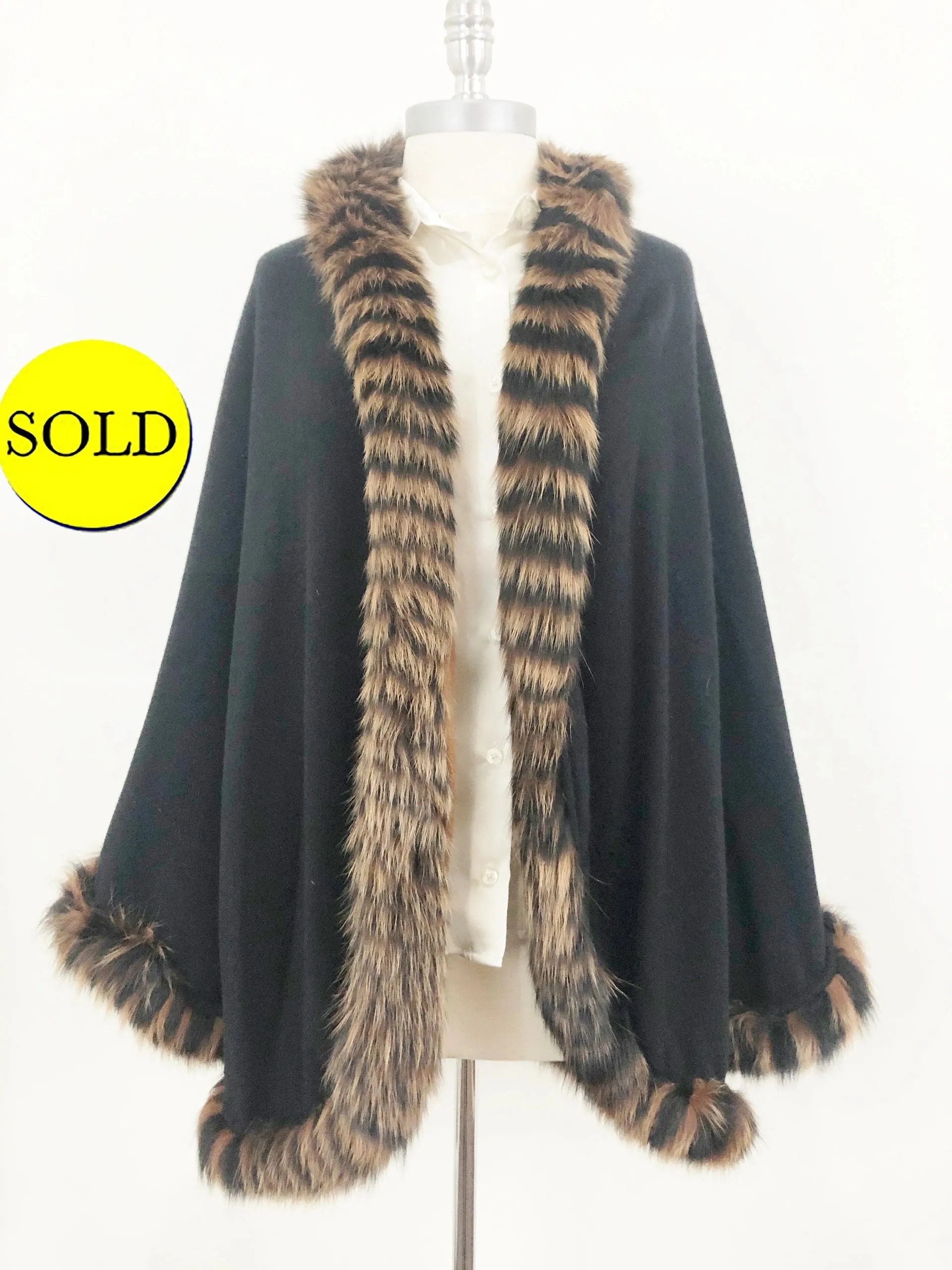 Buonuomo Reversible Cashmere Cape With Fur Trim