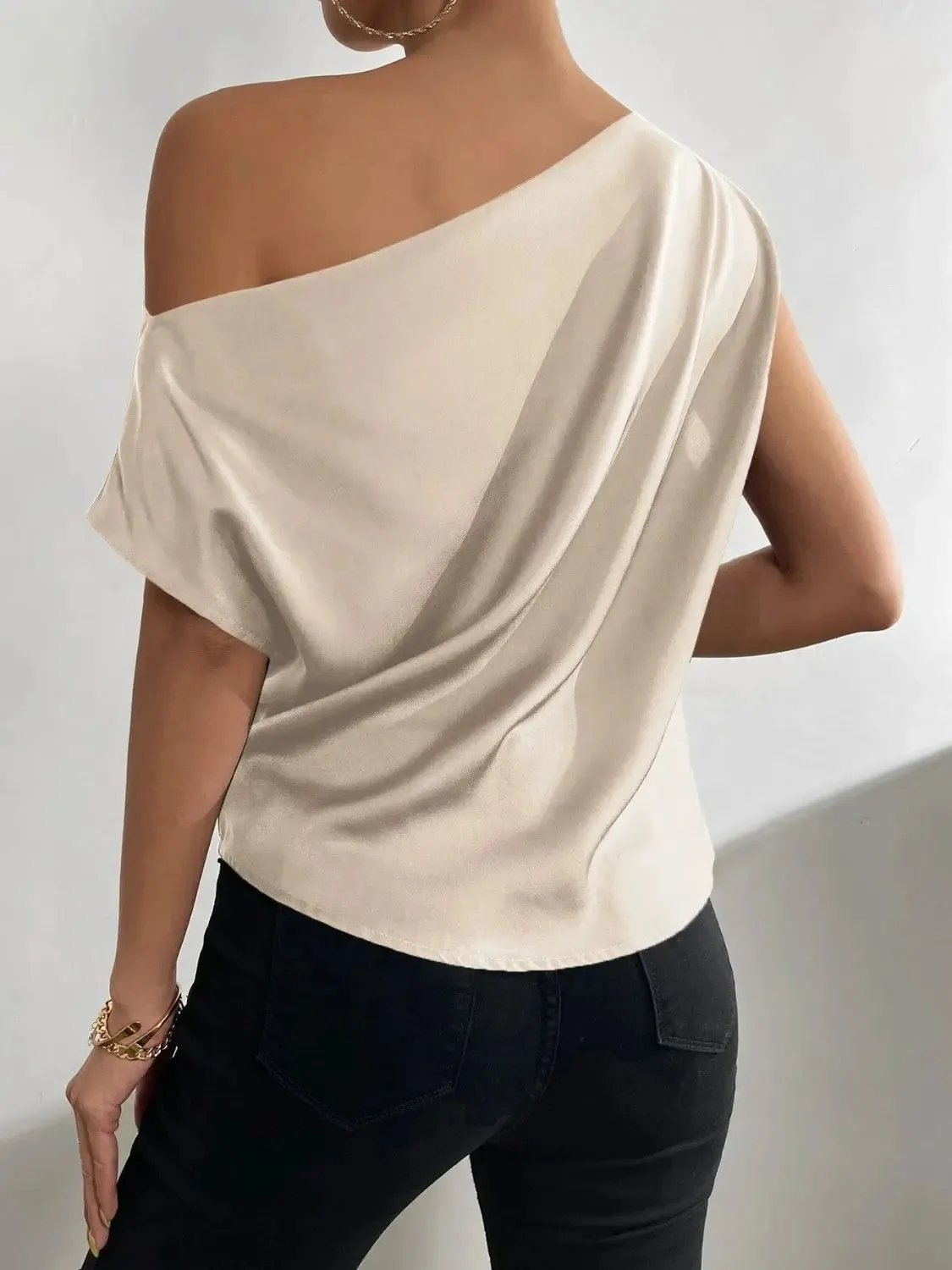 'Ceridwen' Rushed Off Shoulder Blouse