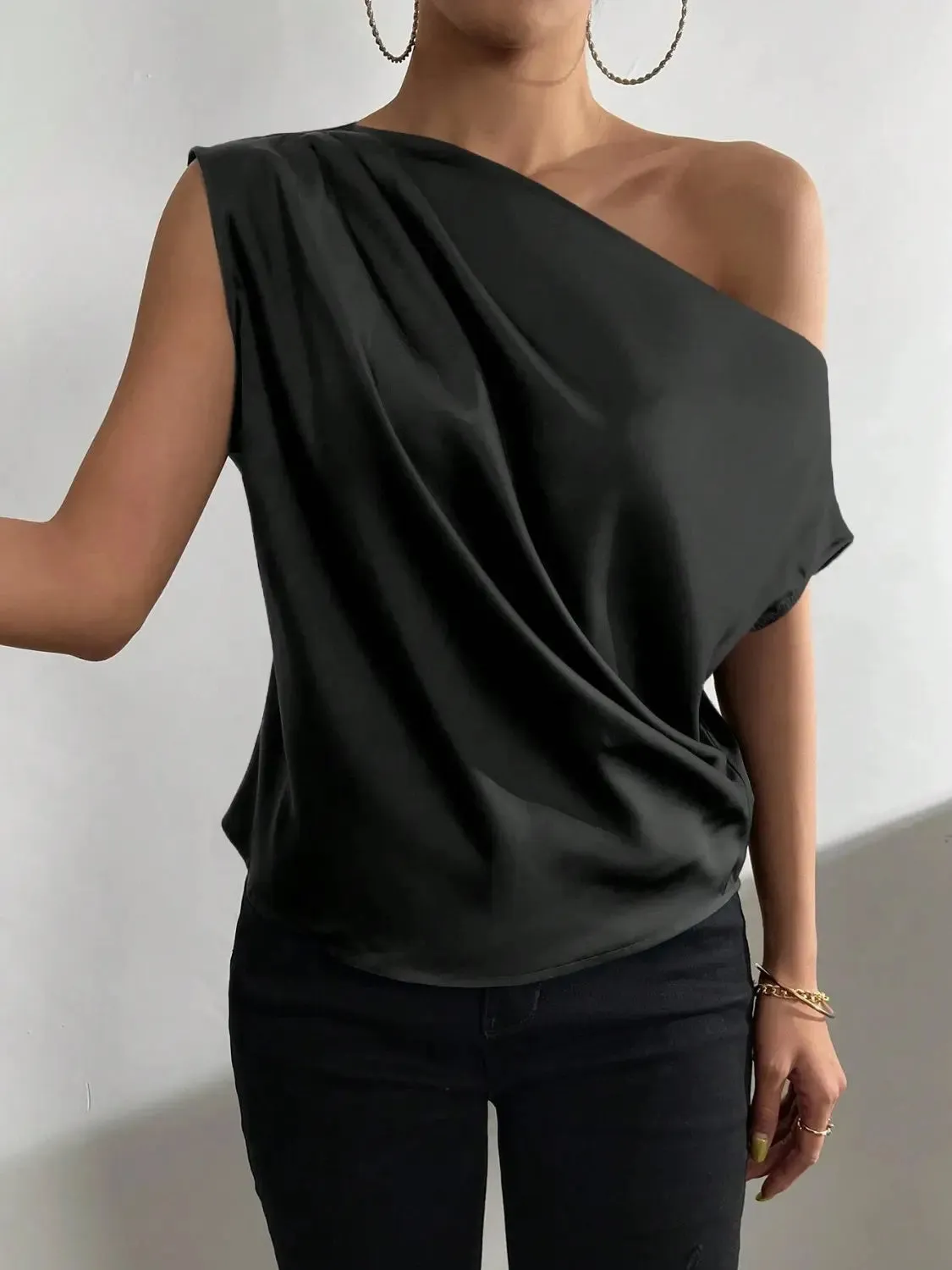 'Ceridwen' Rushed Off Shoulder Blouse