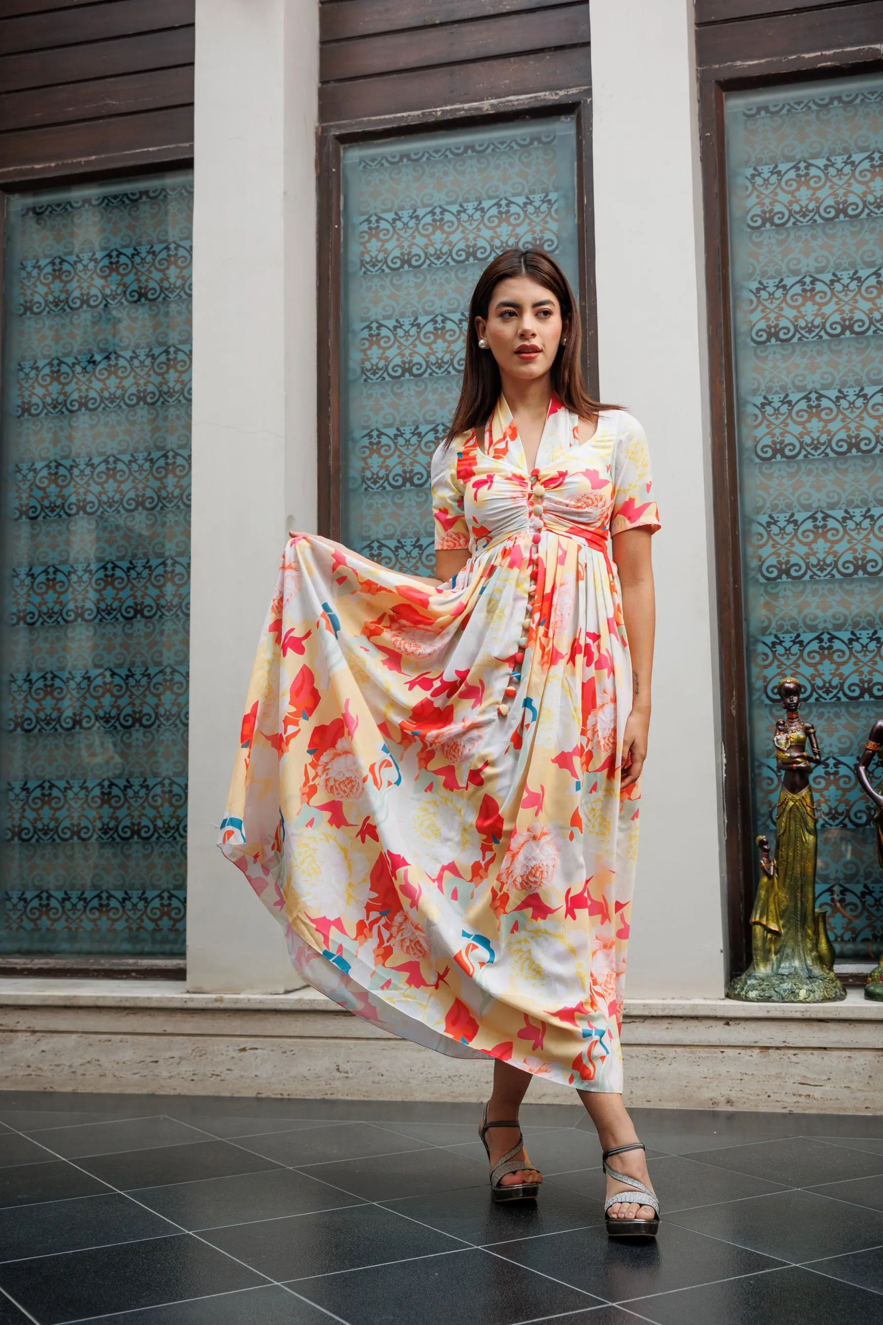 Feeling High - printed halterneck maxi dress