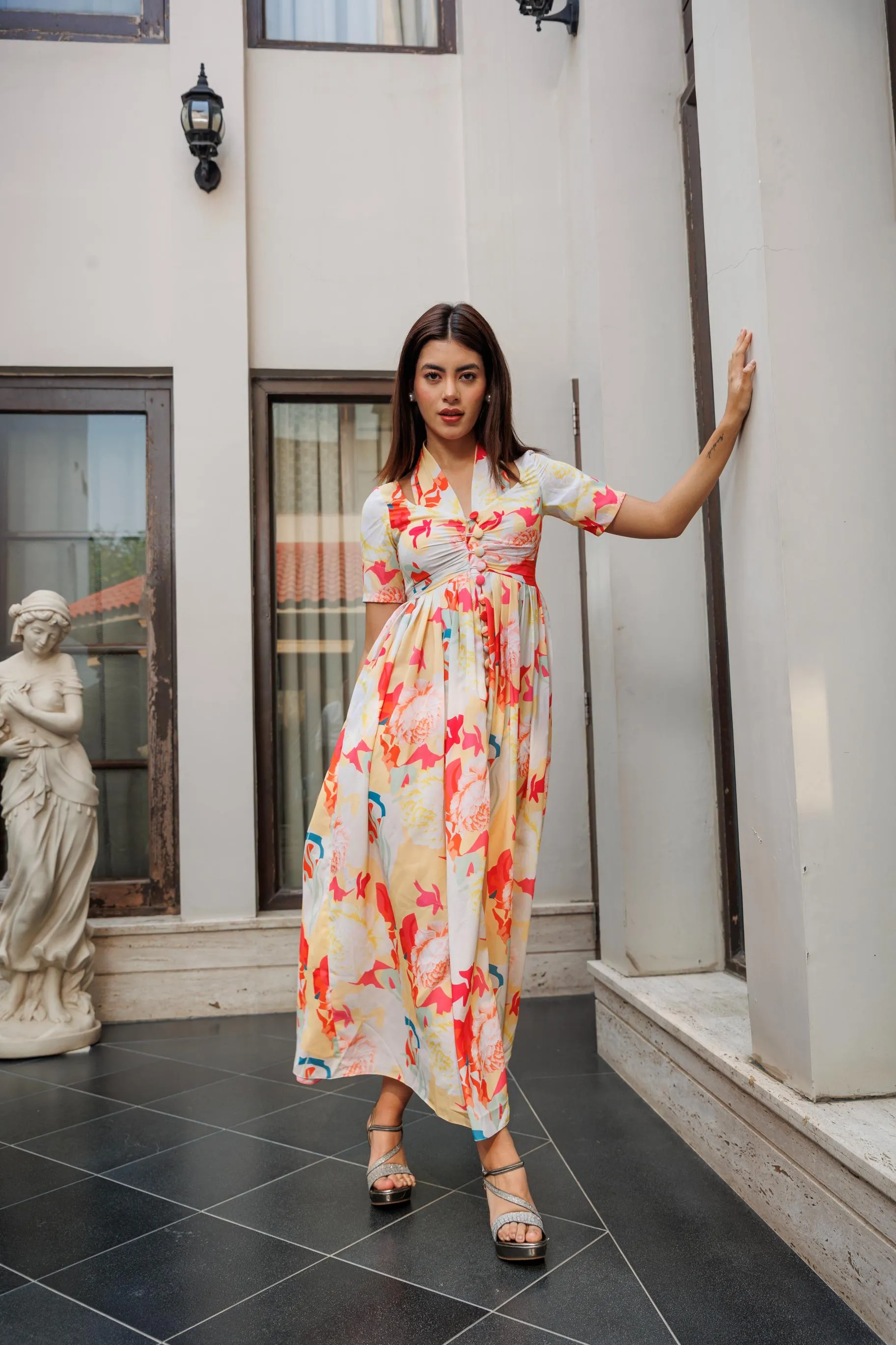 Feeling High - printed halterneck maxi dress