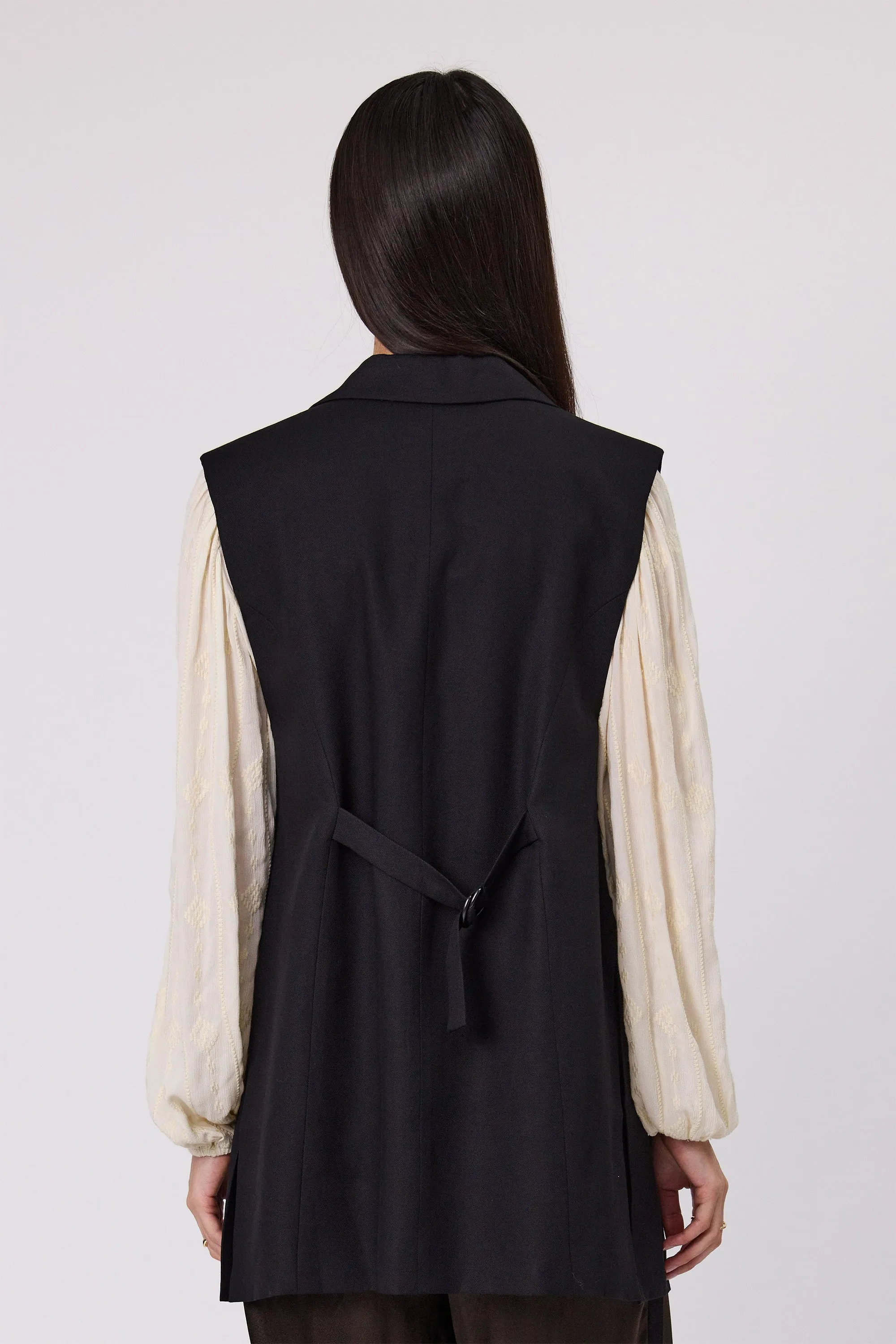 FRANKIE LONGLINE VEST