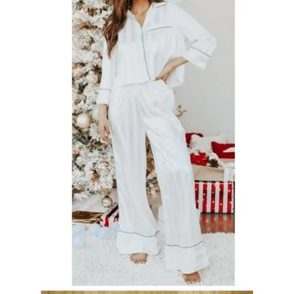 Free People Pajama Party Sleep Set Ivory NWT Size Medium