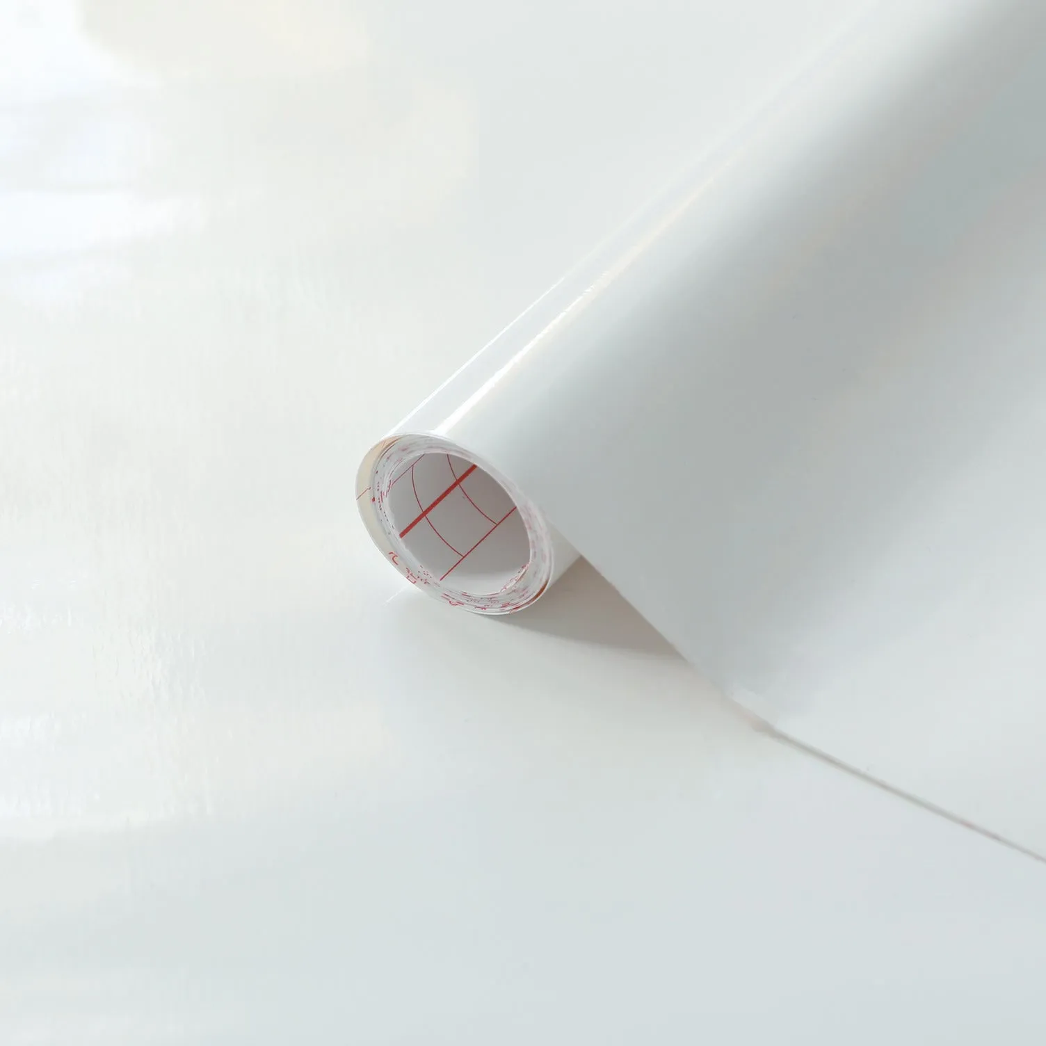 Gloss White Vinyl (450mm, Self-Adhesive)