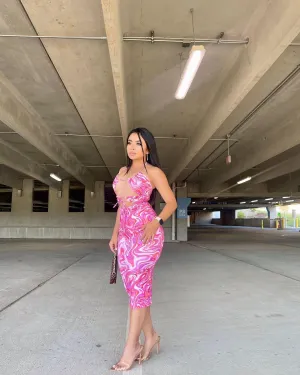 Hot Swirl Midi Dress