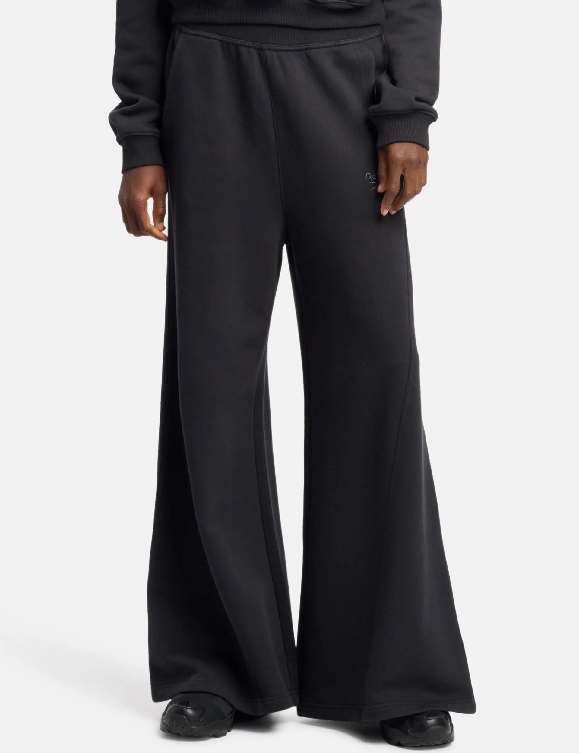 Icon Elements Track Pants - Black
