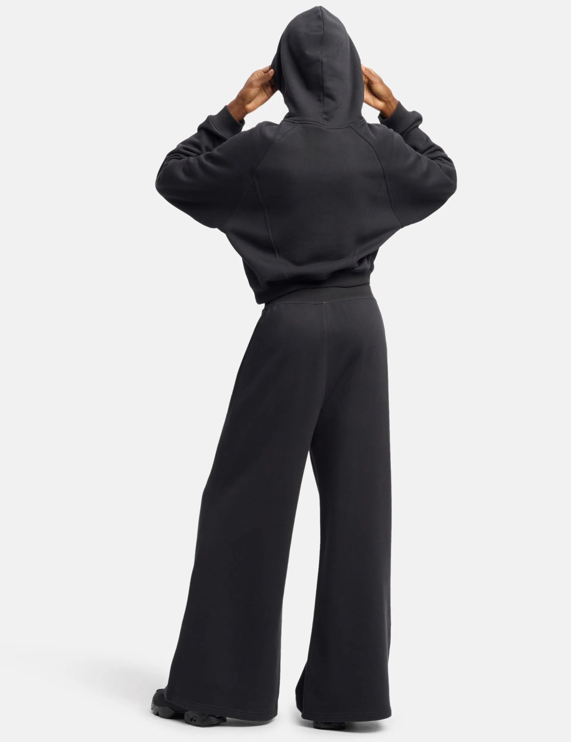 Icon Elements Track Pants - Black