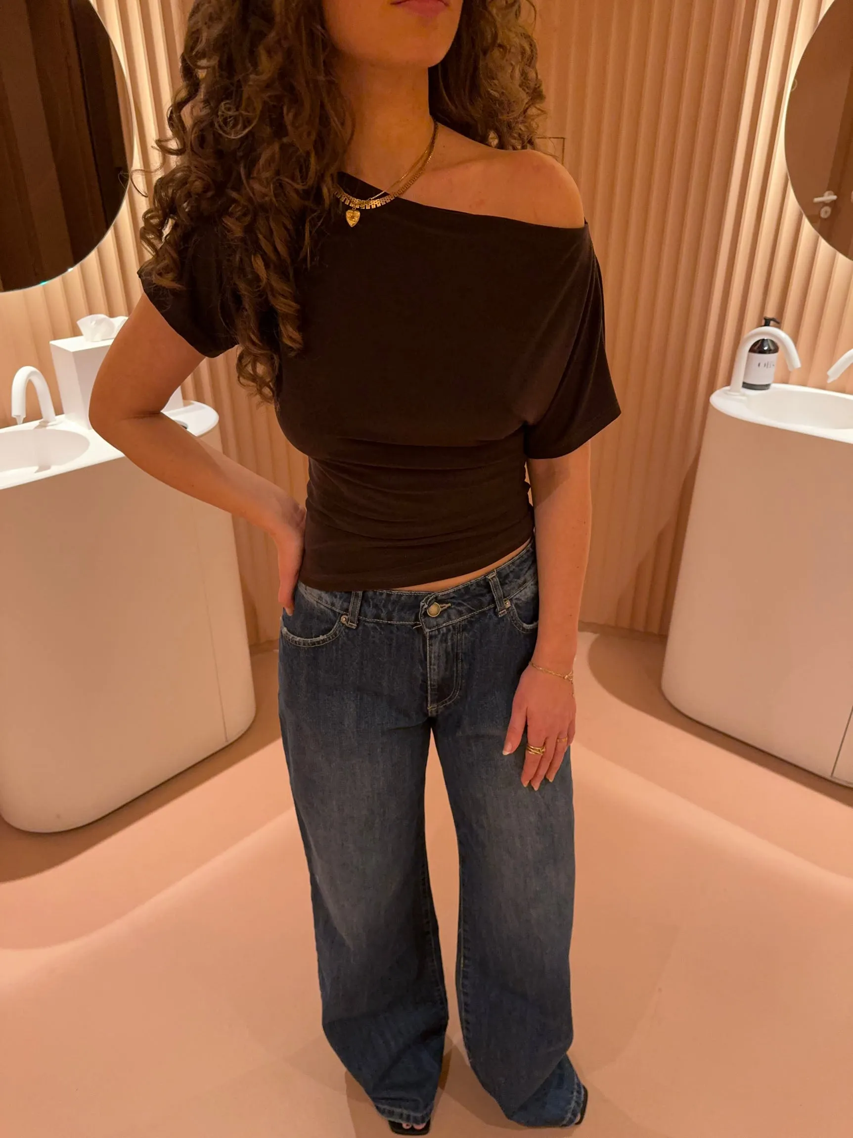 Jovy | Brown Off-Shoulder Top