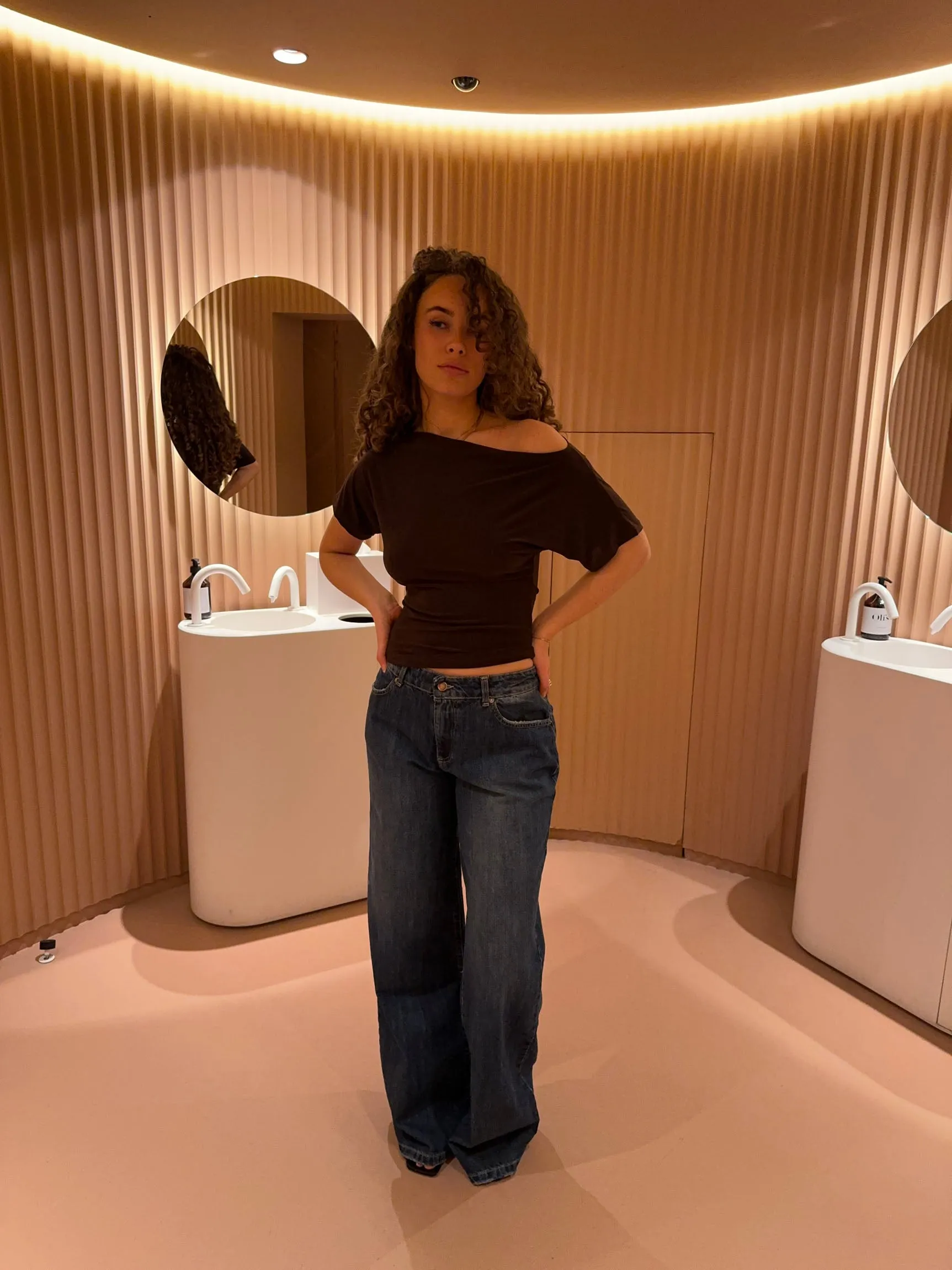 Jovy | Brown Off-Shoulder Top
