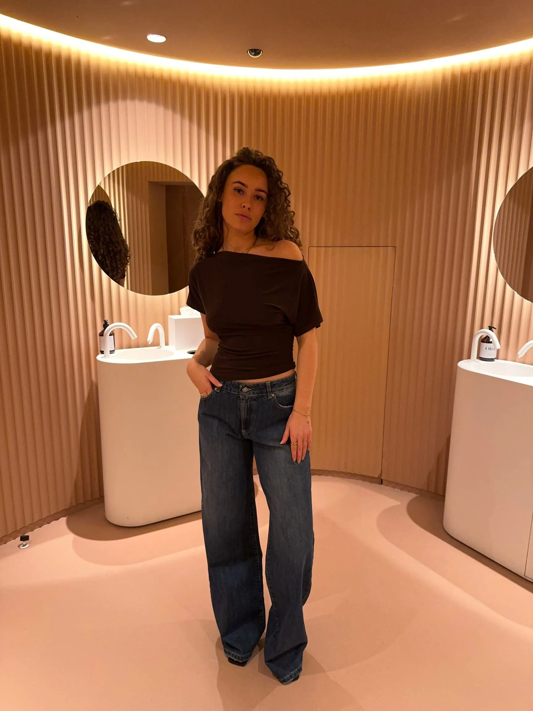 Jovy | Brown Off-Shoulder Top