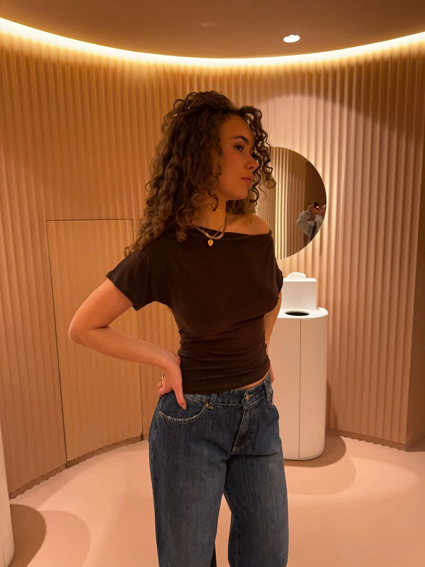 Jovy | Brown Off-Shoulder Top