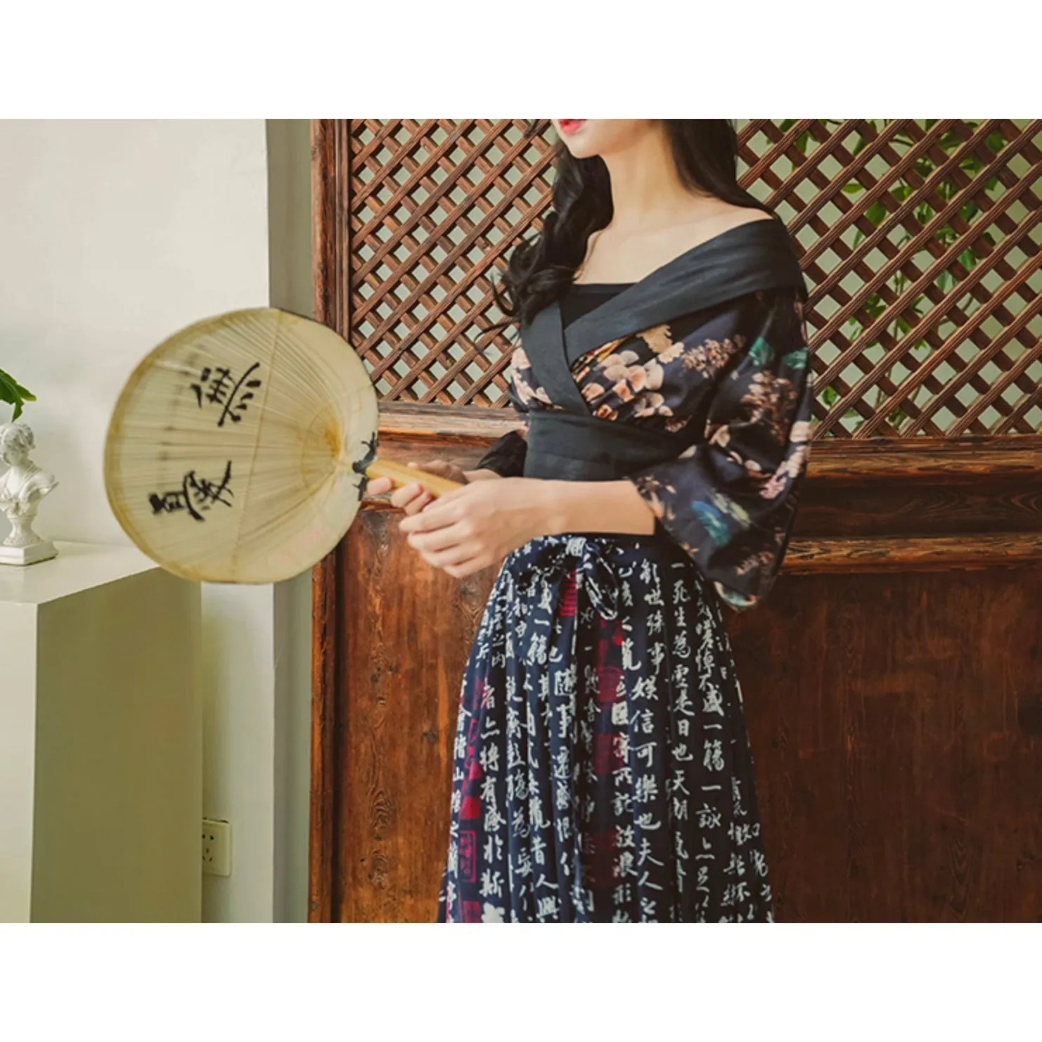 Kimono-style off-shoulder tops