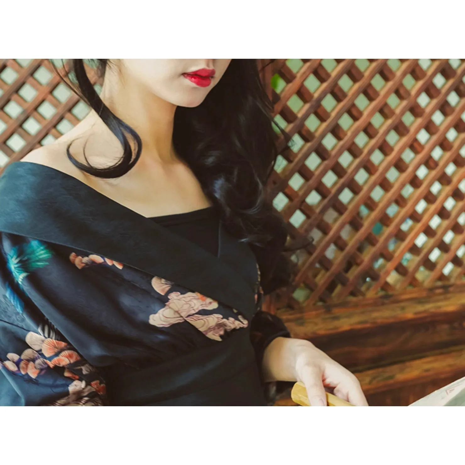 Kimono-style off-shoulder tops