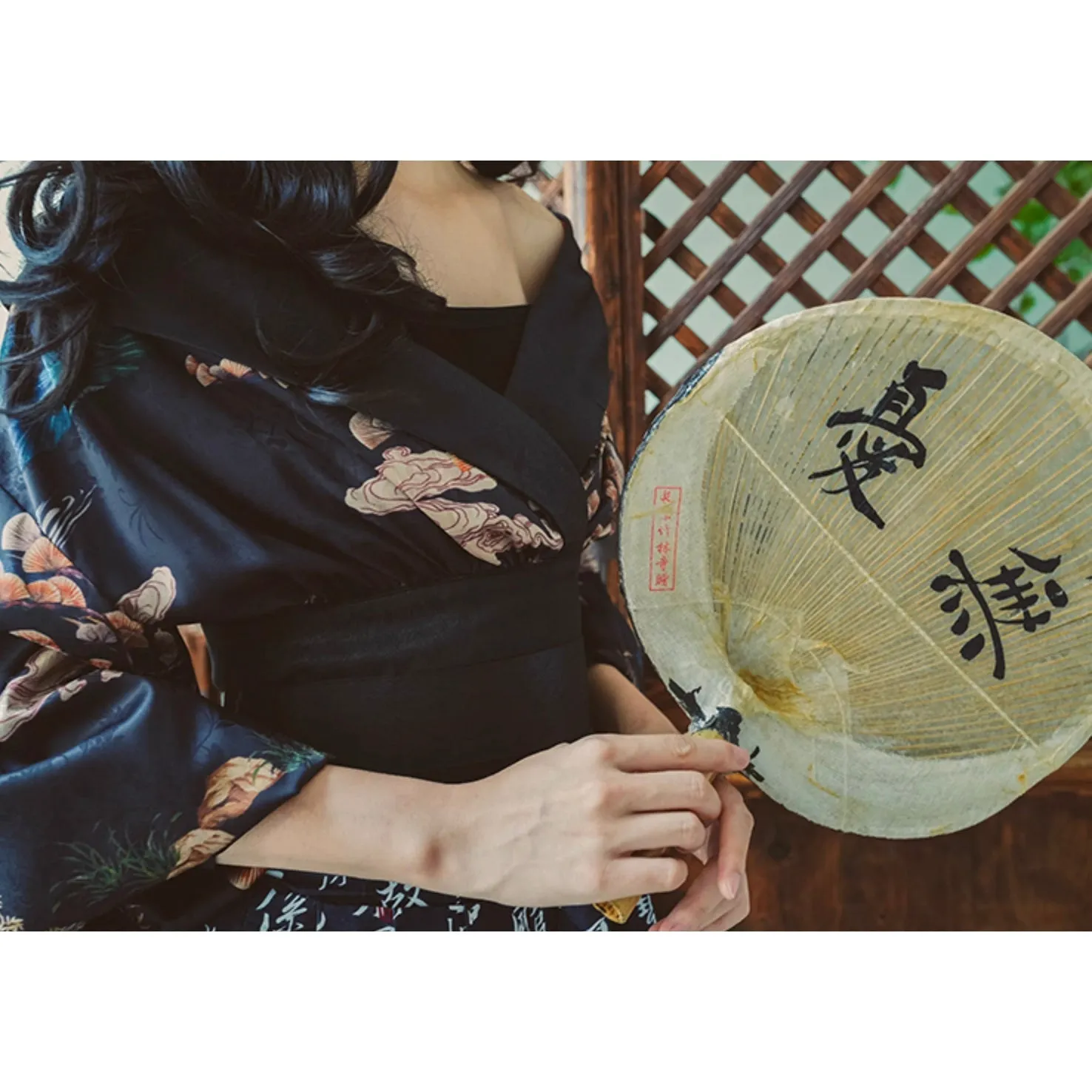 Kimono-style off-shoulder tops