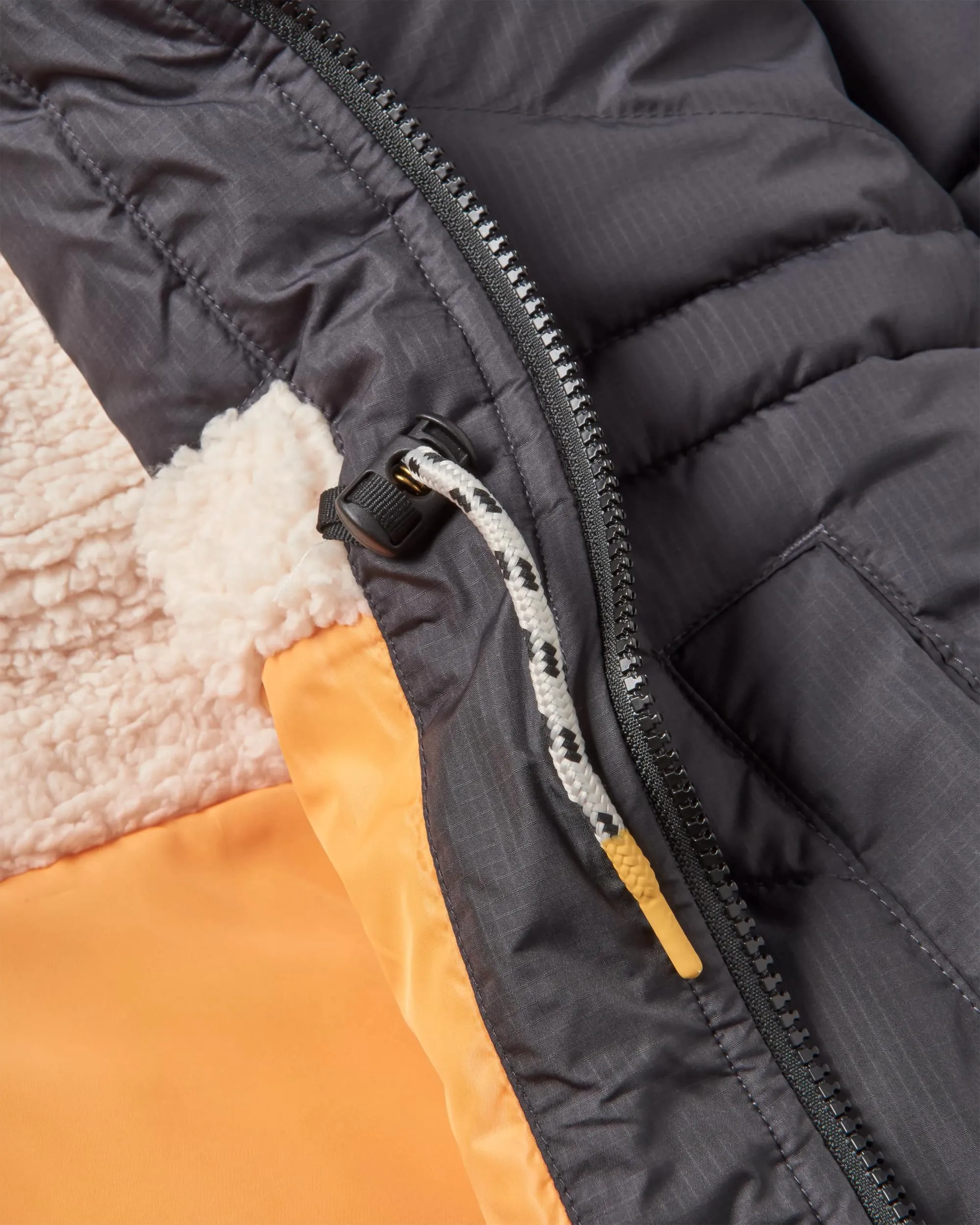 Kinsey 2.0 Recycled Jacket - Phantom Black