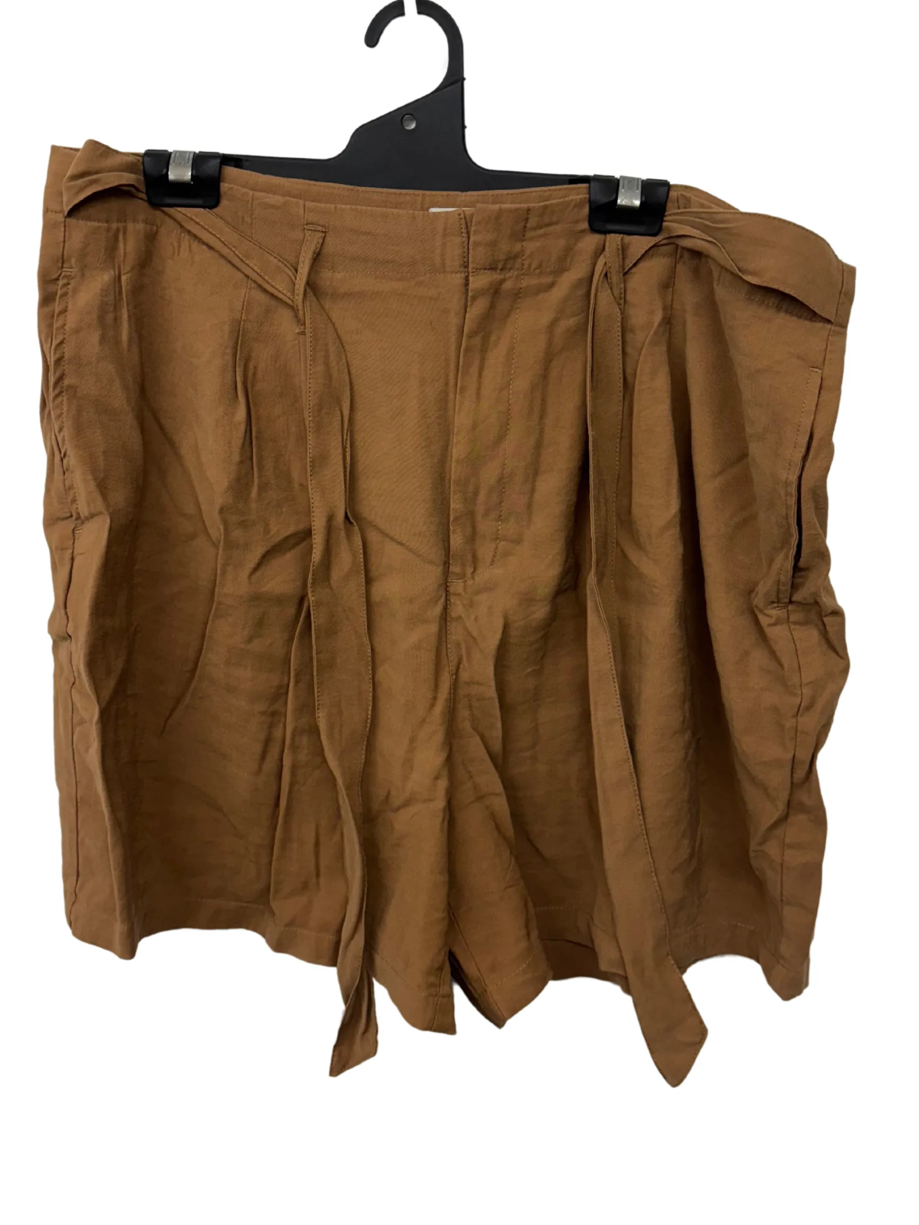 Light Brown Highwaisted Tailored Shorts