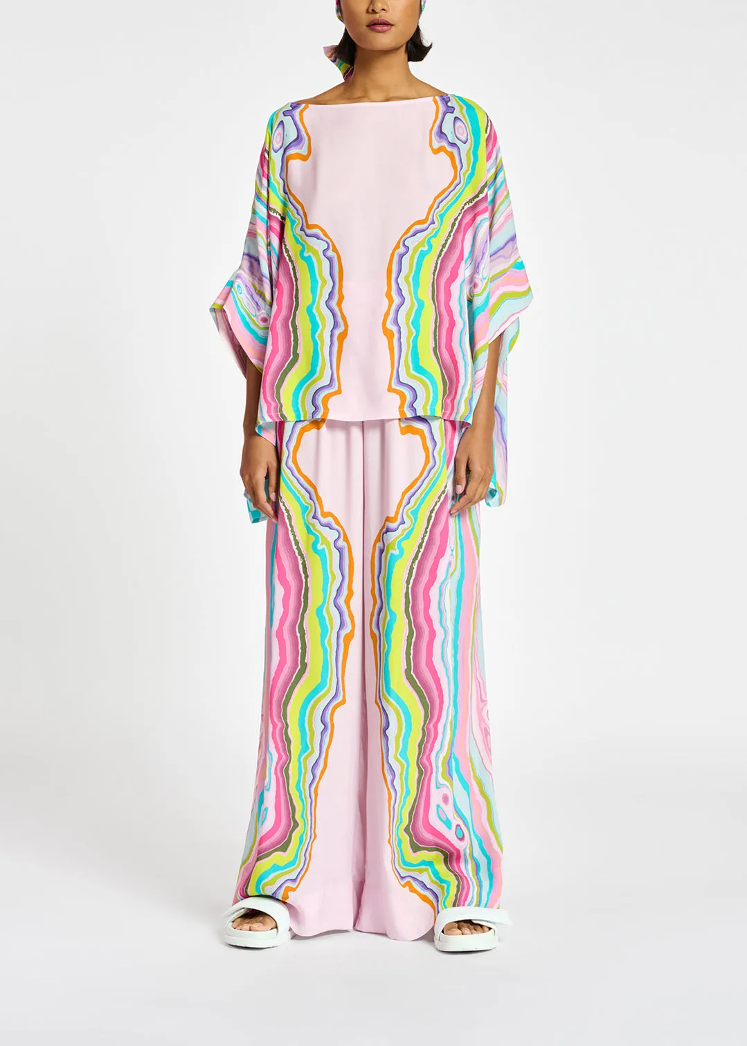 Lilac wide-leg pants with multicolor print