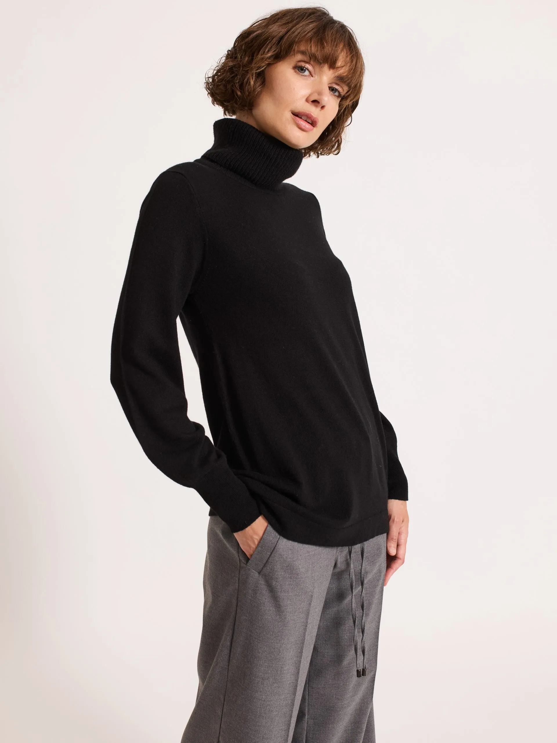 Longline Rollneck Black