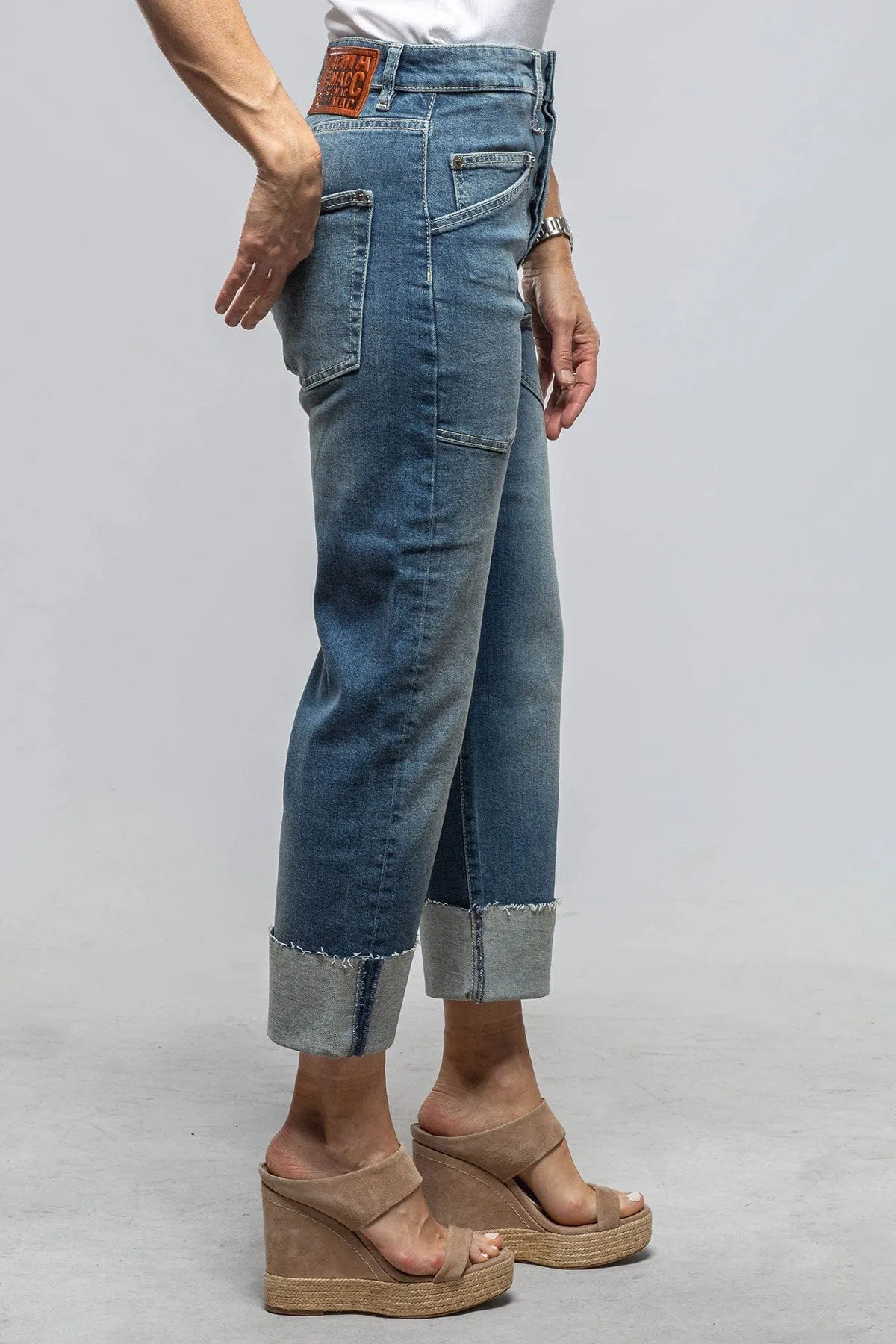 MAC Dream Baggy Straight In Mid Blue Commercial Authentic
