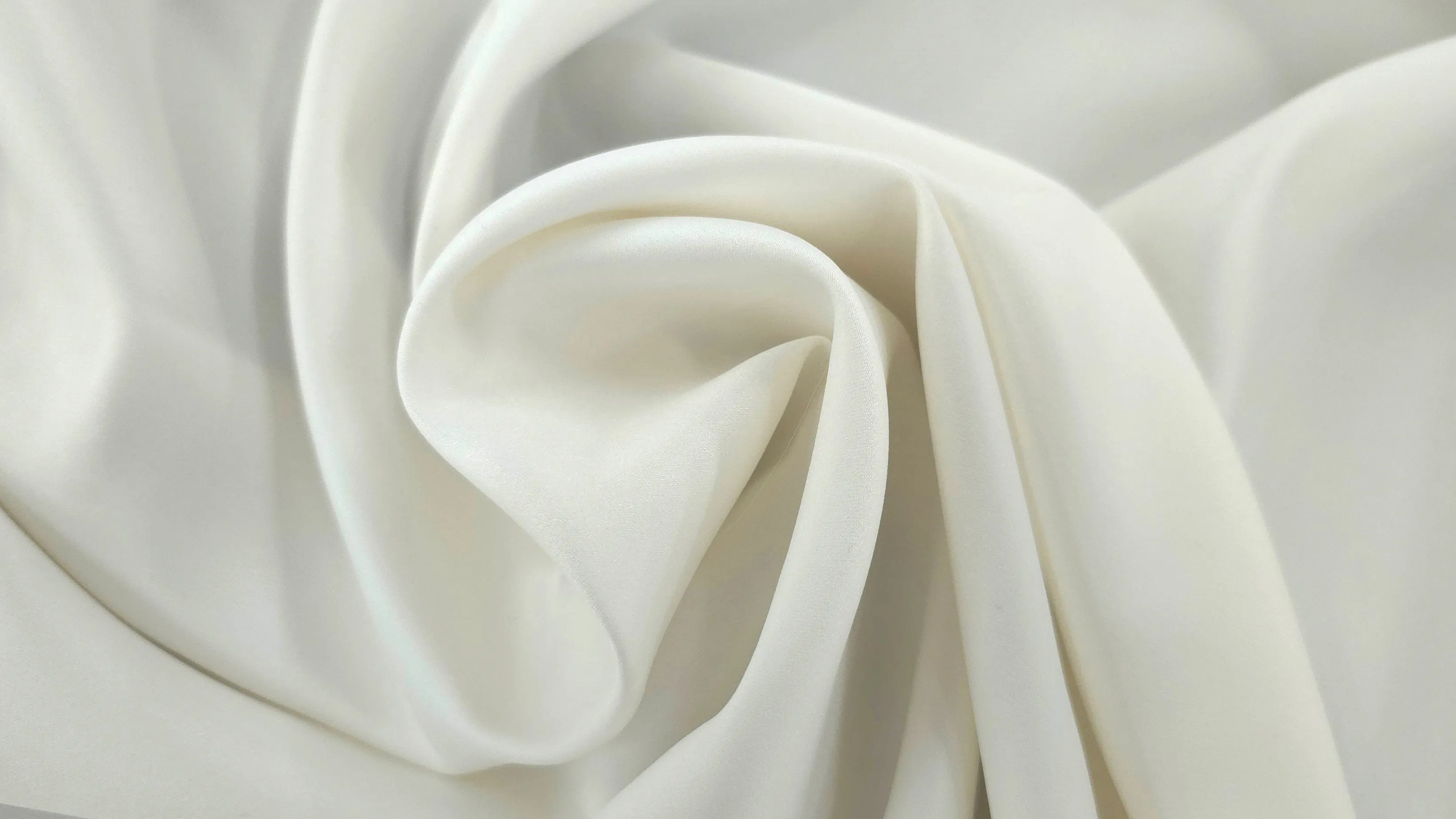 Medium Weight Delustered Satin Ivory
