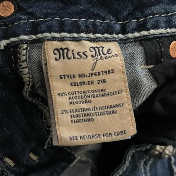 Miss Me Dark wash jeans cross embellishments signature rise boot cut jeans - 27