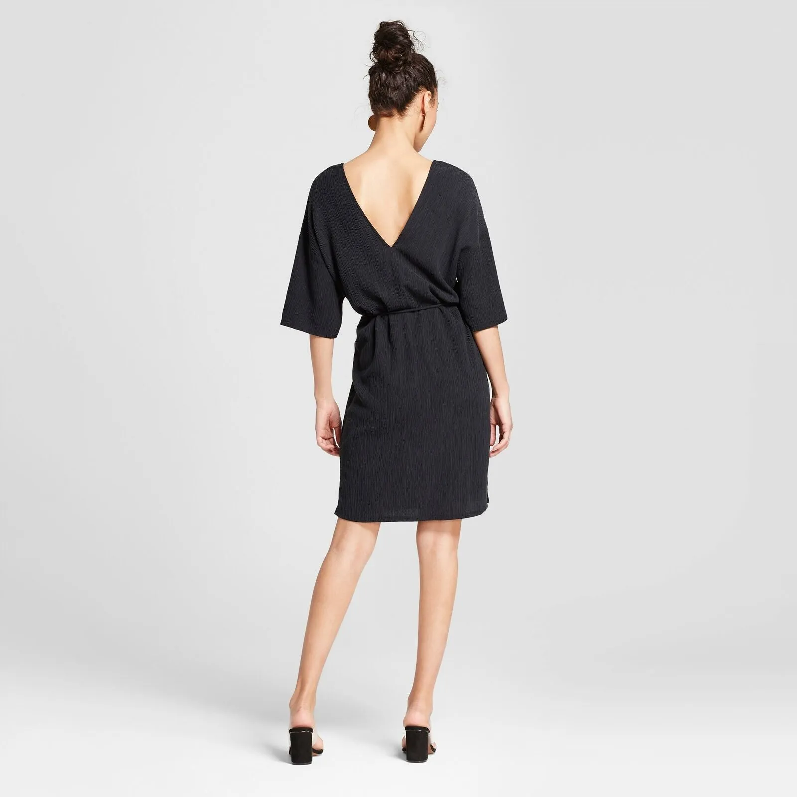 Mossimo Women's Double V-Neck Crinkle Shift Dress with Waist Tie