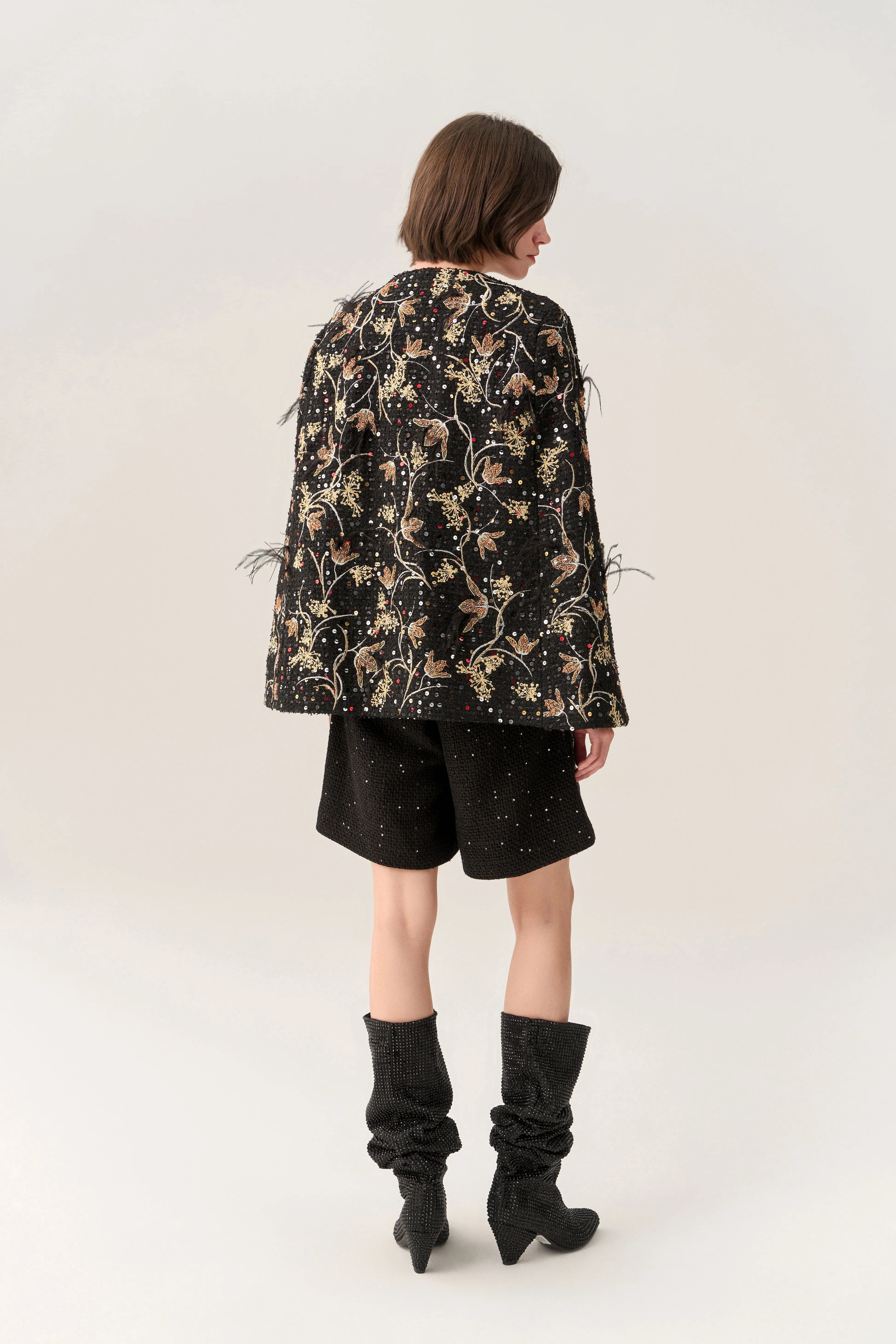 Motif-embroidered Prestige Luxe Oriental Cape