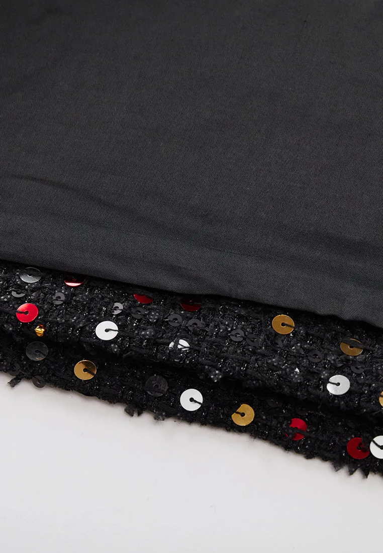 Motif-embroidered Prestige Luxe Oriental Cape