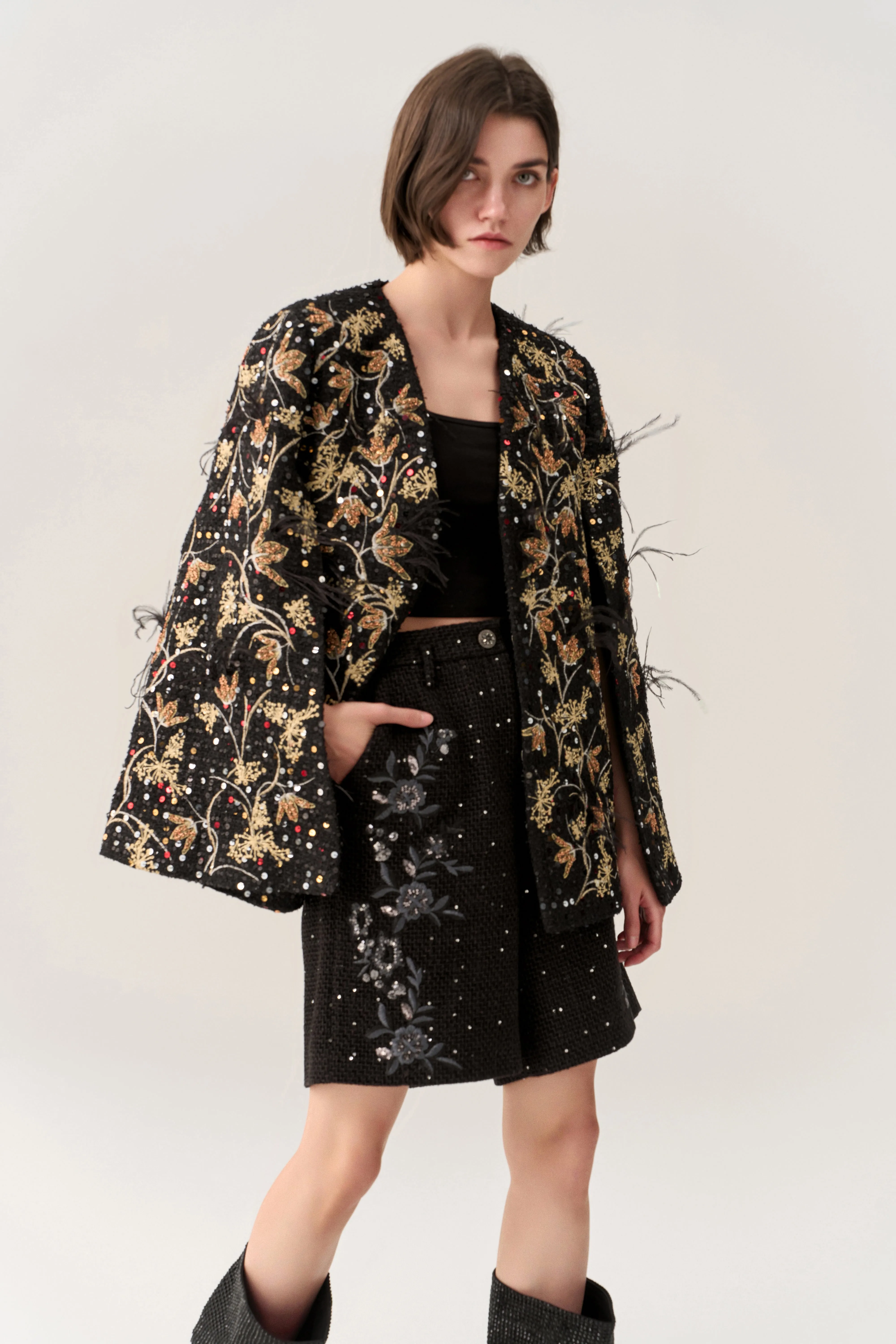 Motif-embroidered Prestige Luxe Oriental Cape
