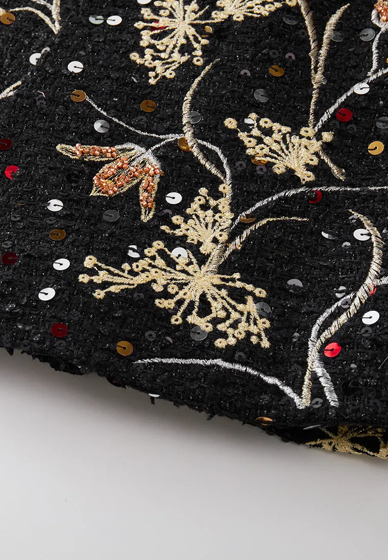 Motif-embroidered Prestige Luxe Oriental Cape