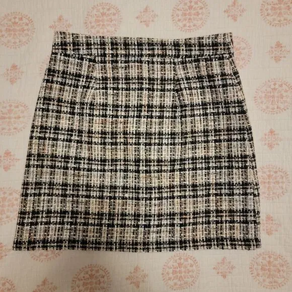 NEW LOFT Ann Taylor Tweed Shimmer Shift Skirt
