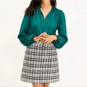 NEW LOFT Ann Taylor Tweed Shimmer Shift Skirt