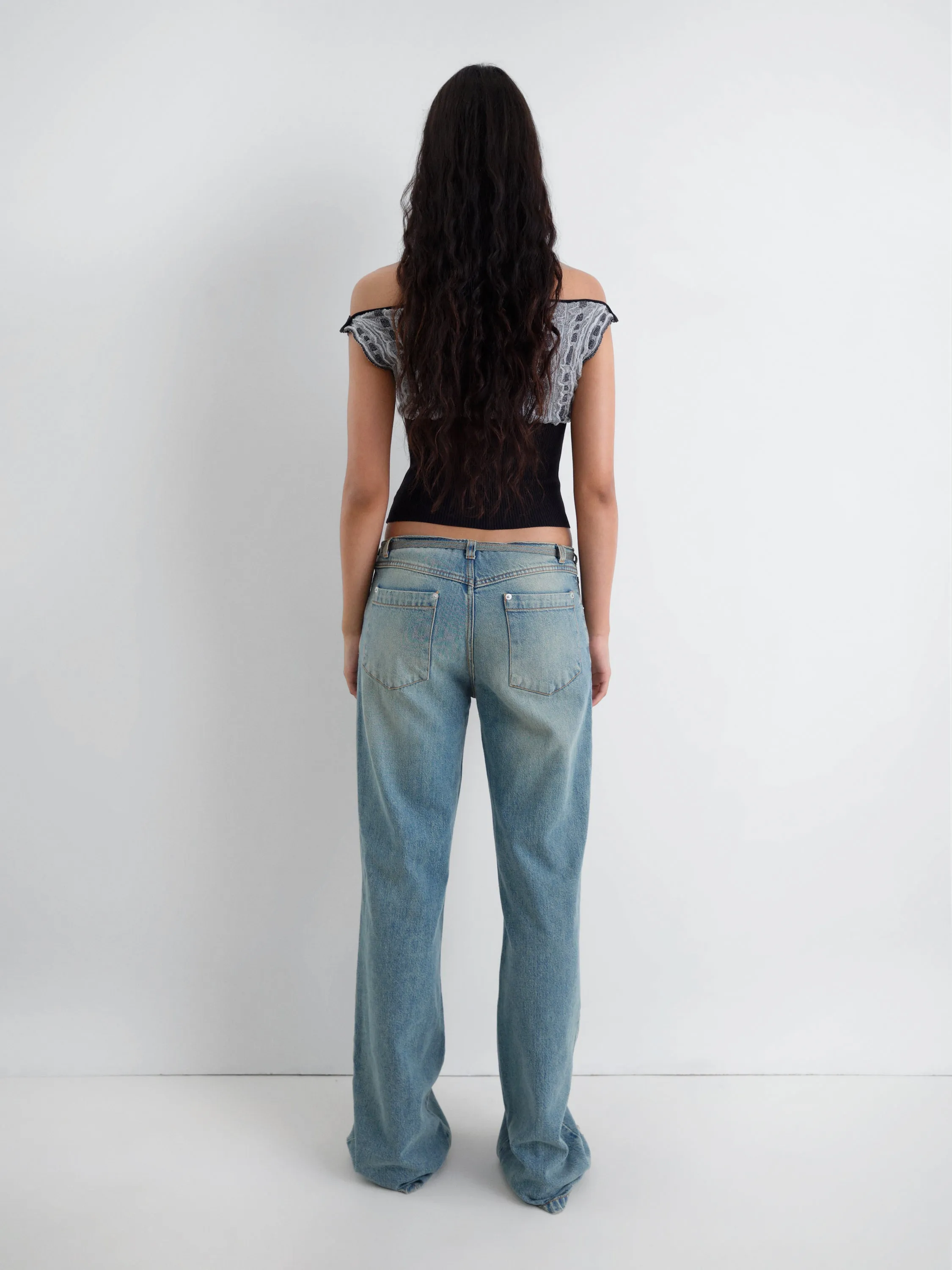 Oto Off-Shoulder Top
