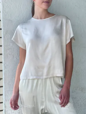 Piper Tee in Vintage Satin - Parchment
