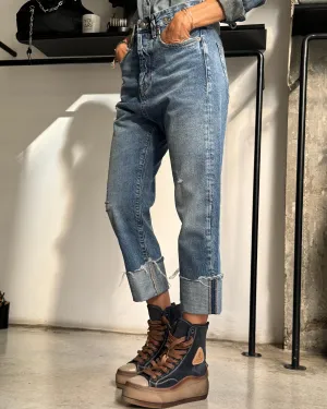 R13 - Tailored Drop Jean