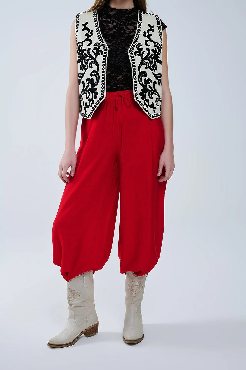 Red pants with wide leg in light viscose fabric