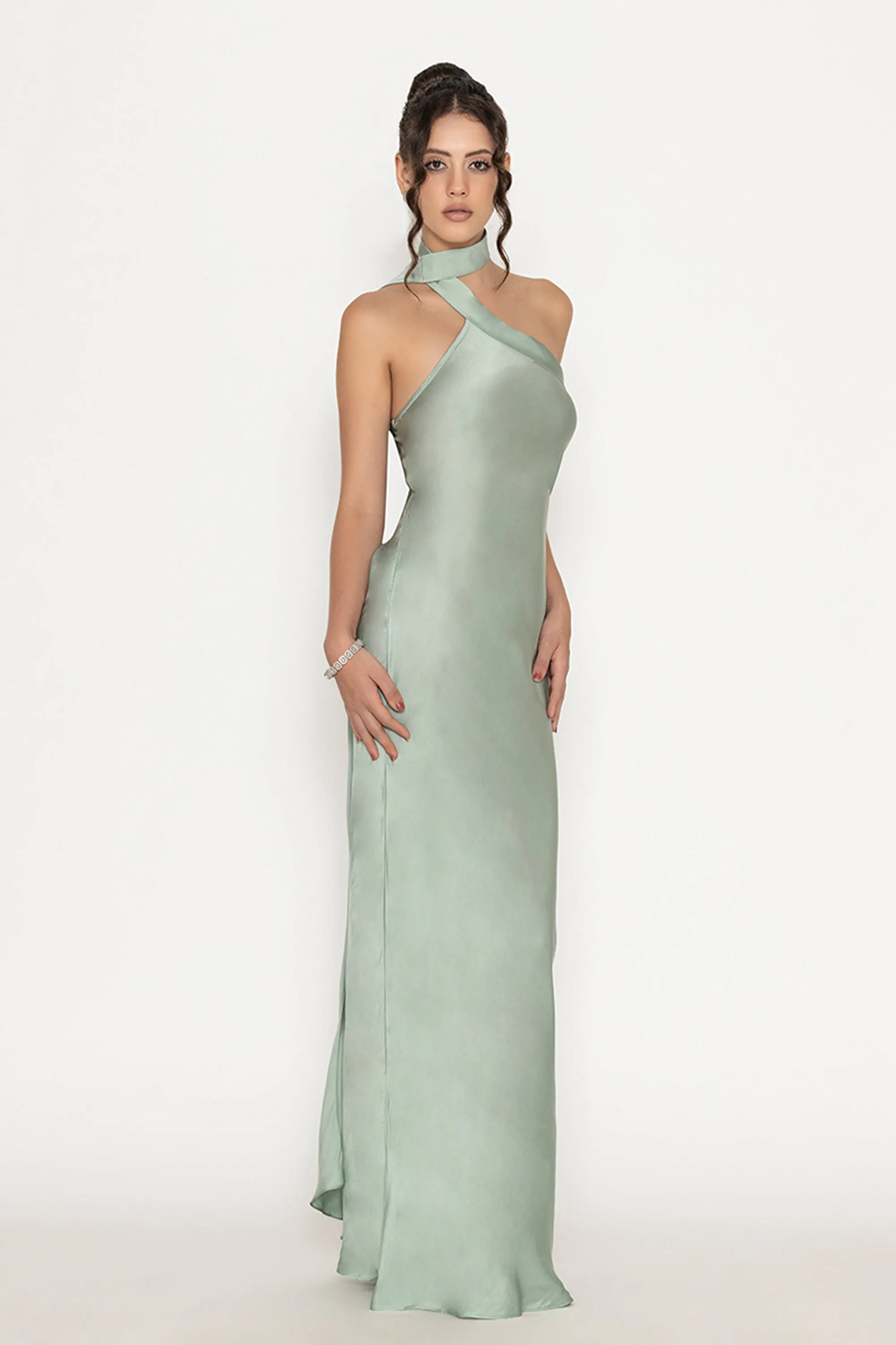 Sacre Gown