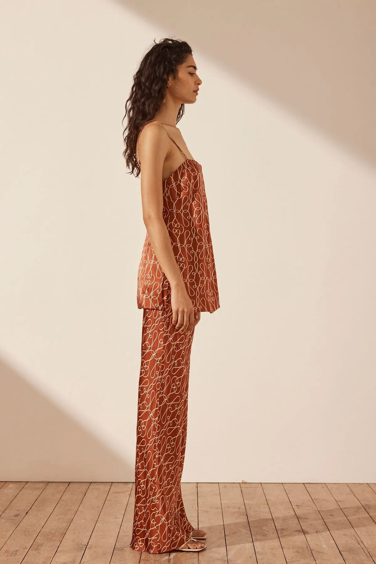 SHONA JOY Artisti Silk Tailored Long Line Top - Brick/Cream